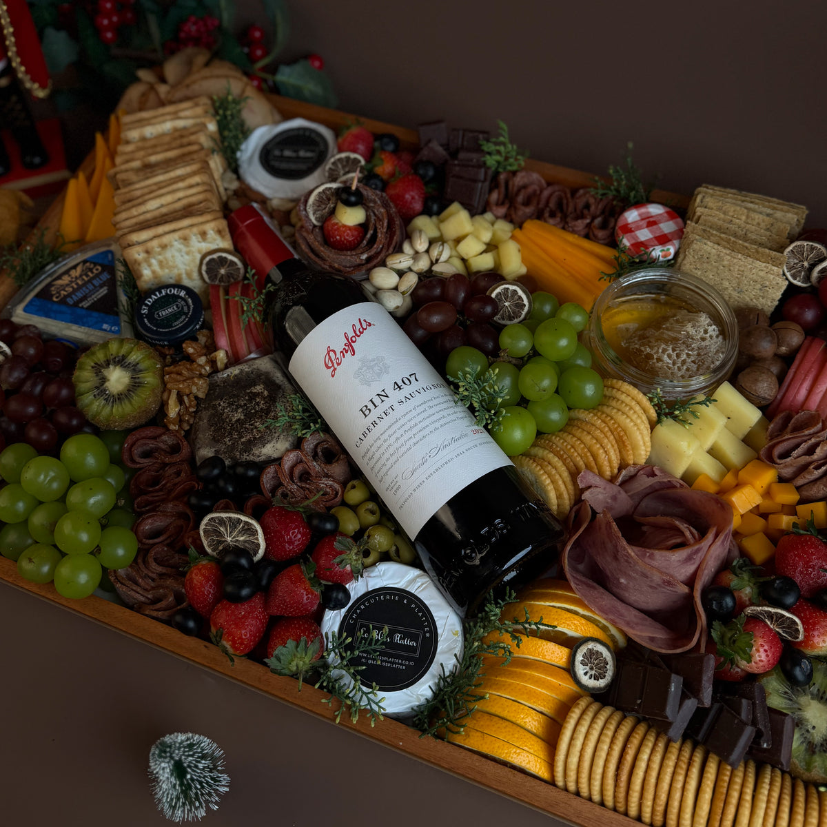 Penfold Grand Festive Cheese Platter