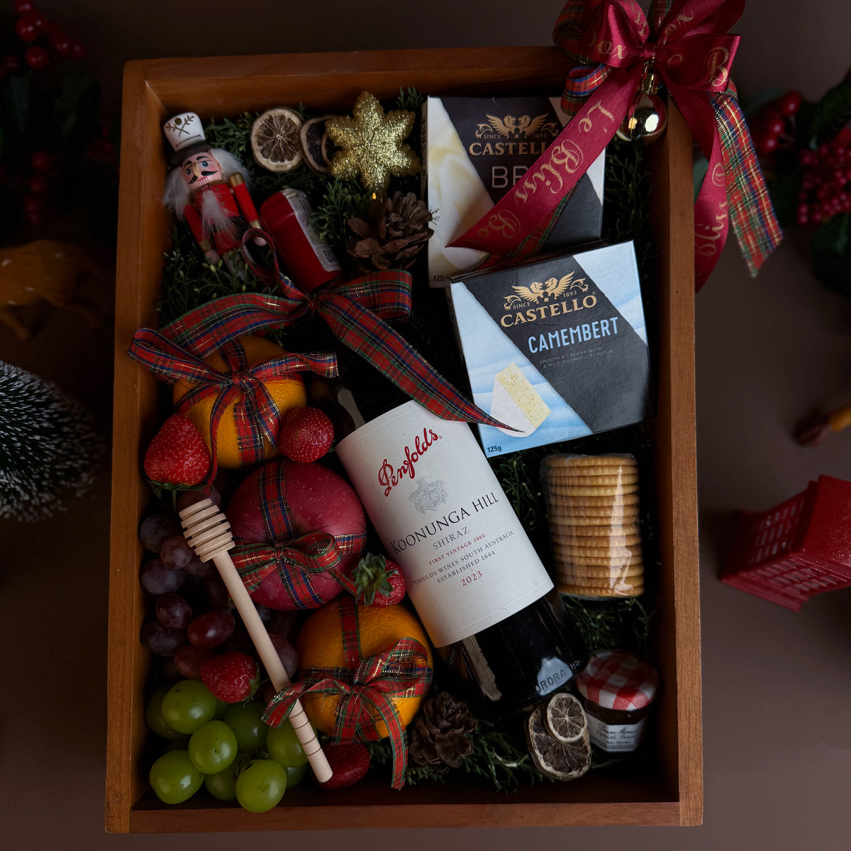 Koonunga Christmas Cheese Fruit Hamper