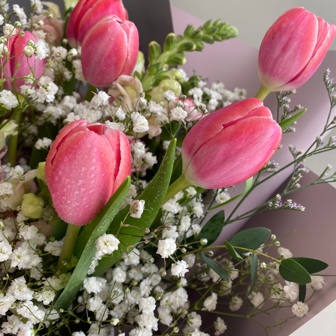 Tulip Kung Fu Bouquet - Le Bliss Bouquet