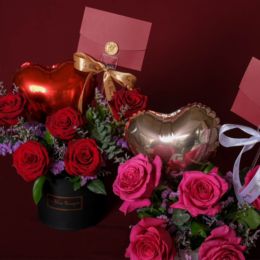 mawar ecuador surabaya. Blissful Ecuadorian Petite Bloombox - Le Bliss Bouquet. Florist Surabaya, toko bunga surabaya, flower delivery surabaya