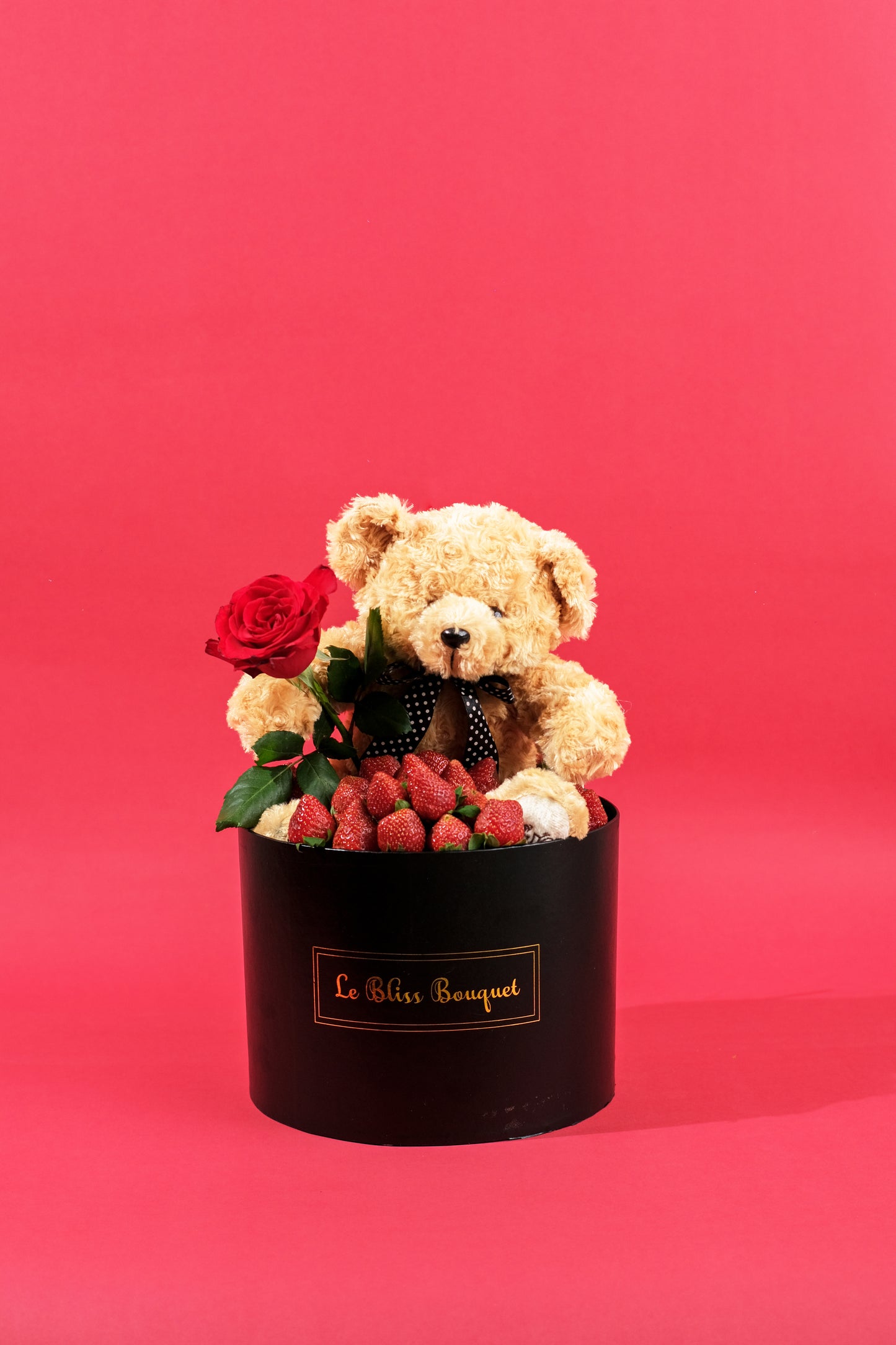 Strawberry Teddy Rose Gift Set