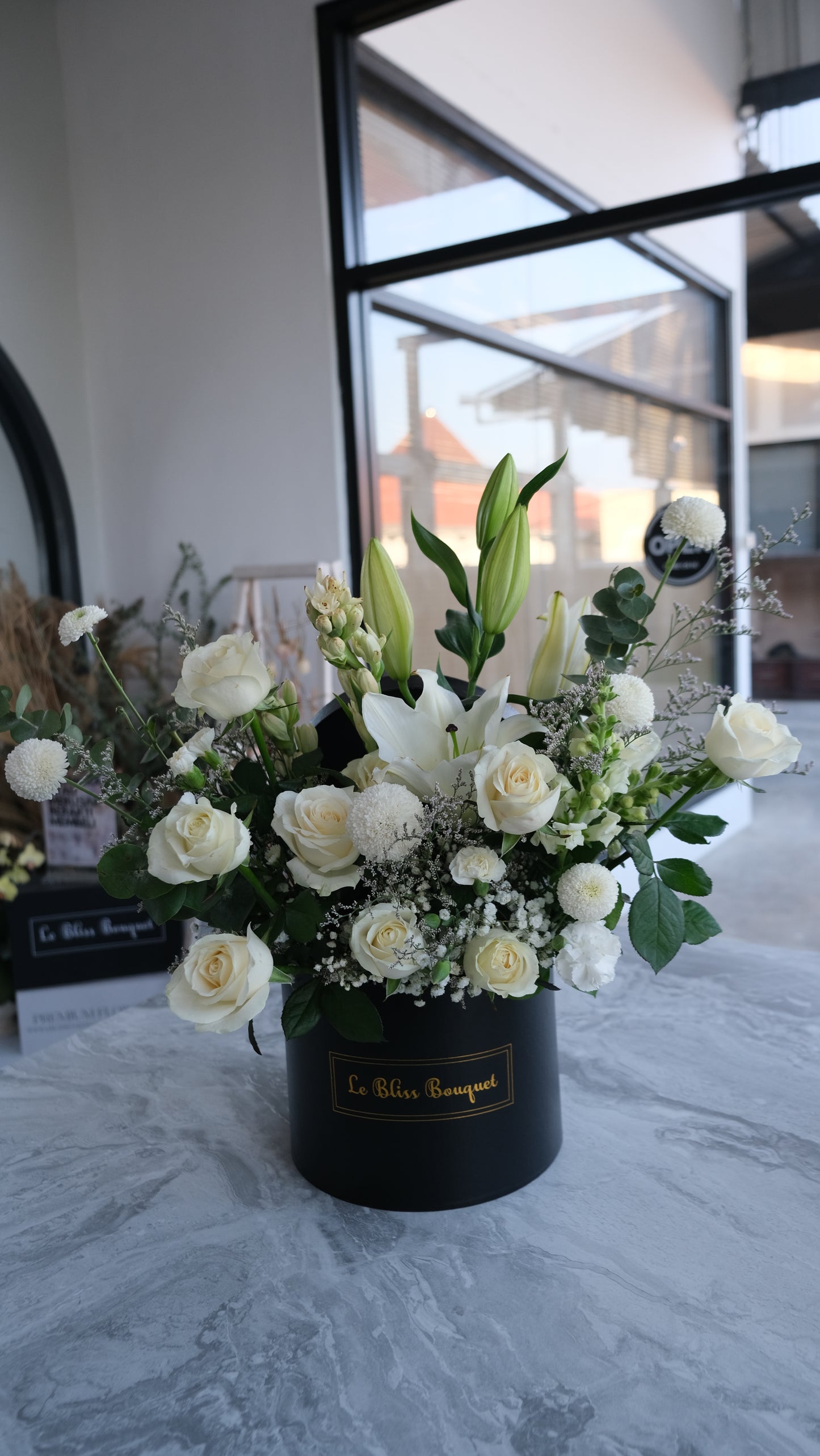 Elegant White Lily Rose Grand Bloombox