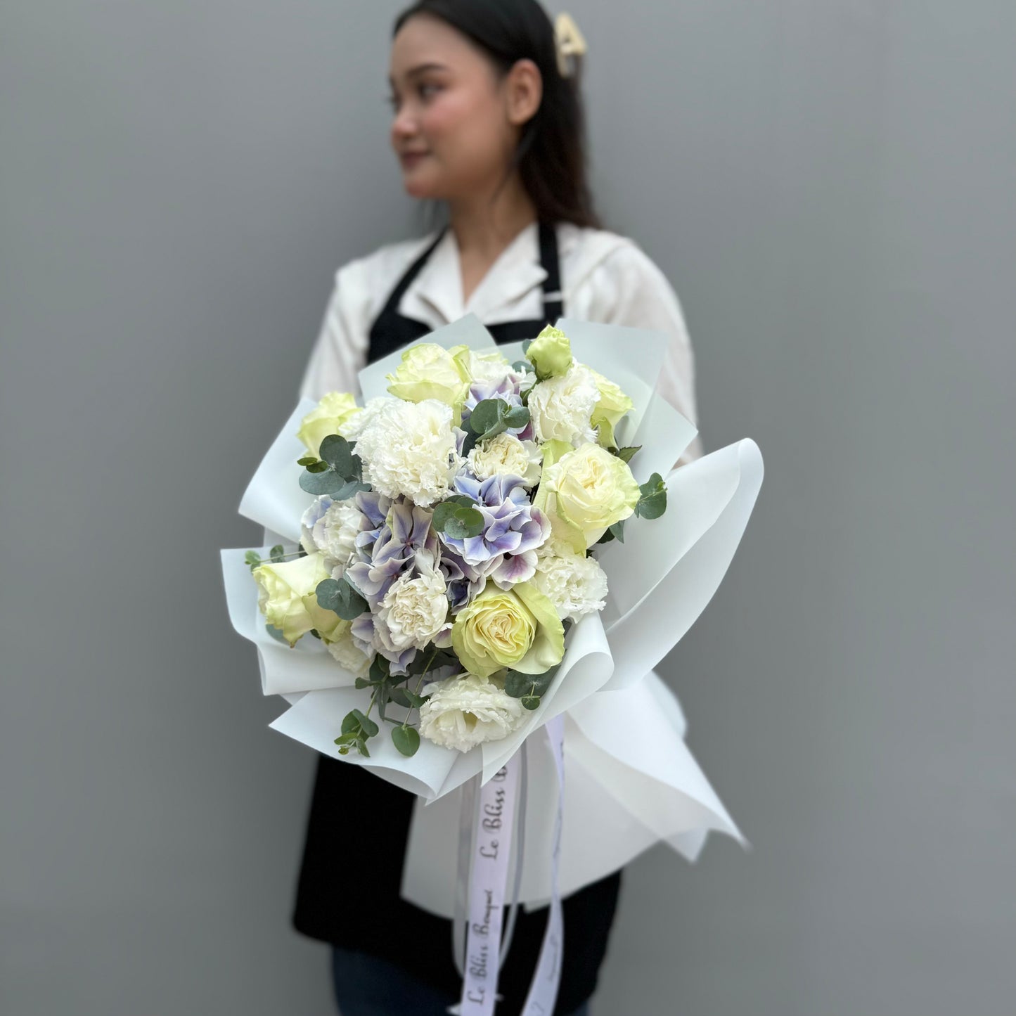 Étoile Blanc Round Bouquet