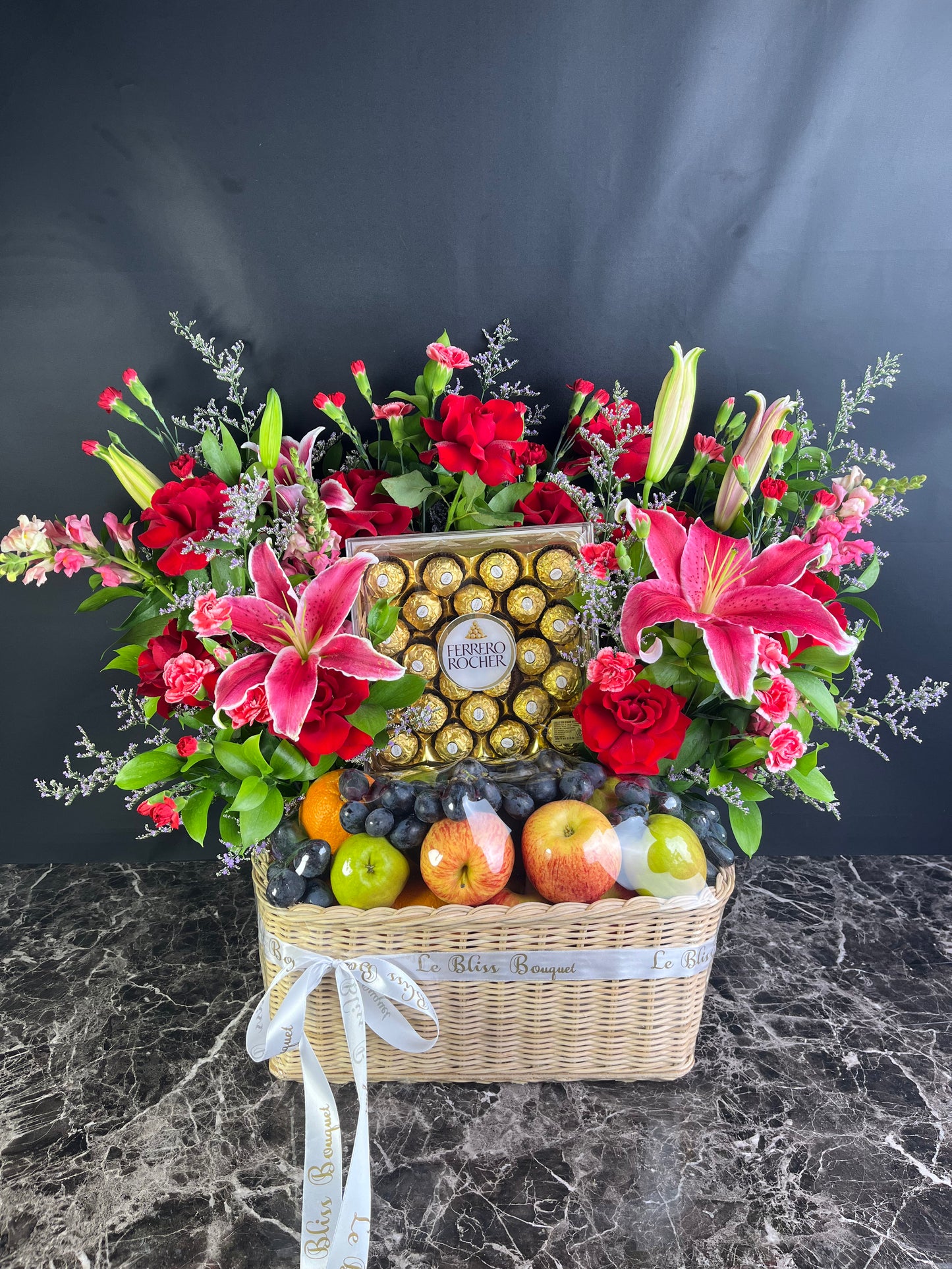 Ferrero Pink Lily Red Grand Fruit Parcel