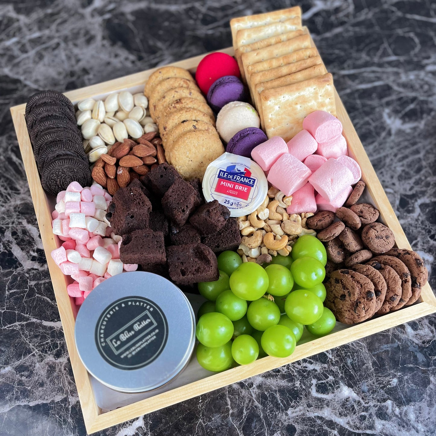 Small Sweet Grazing Platter