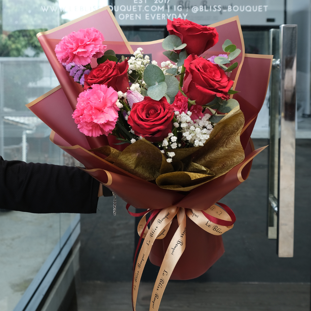 red rose explorer bouquet surabaya, florist surabaya by le bliss bouquet