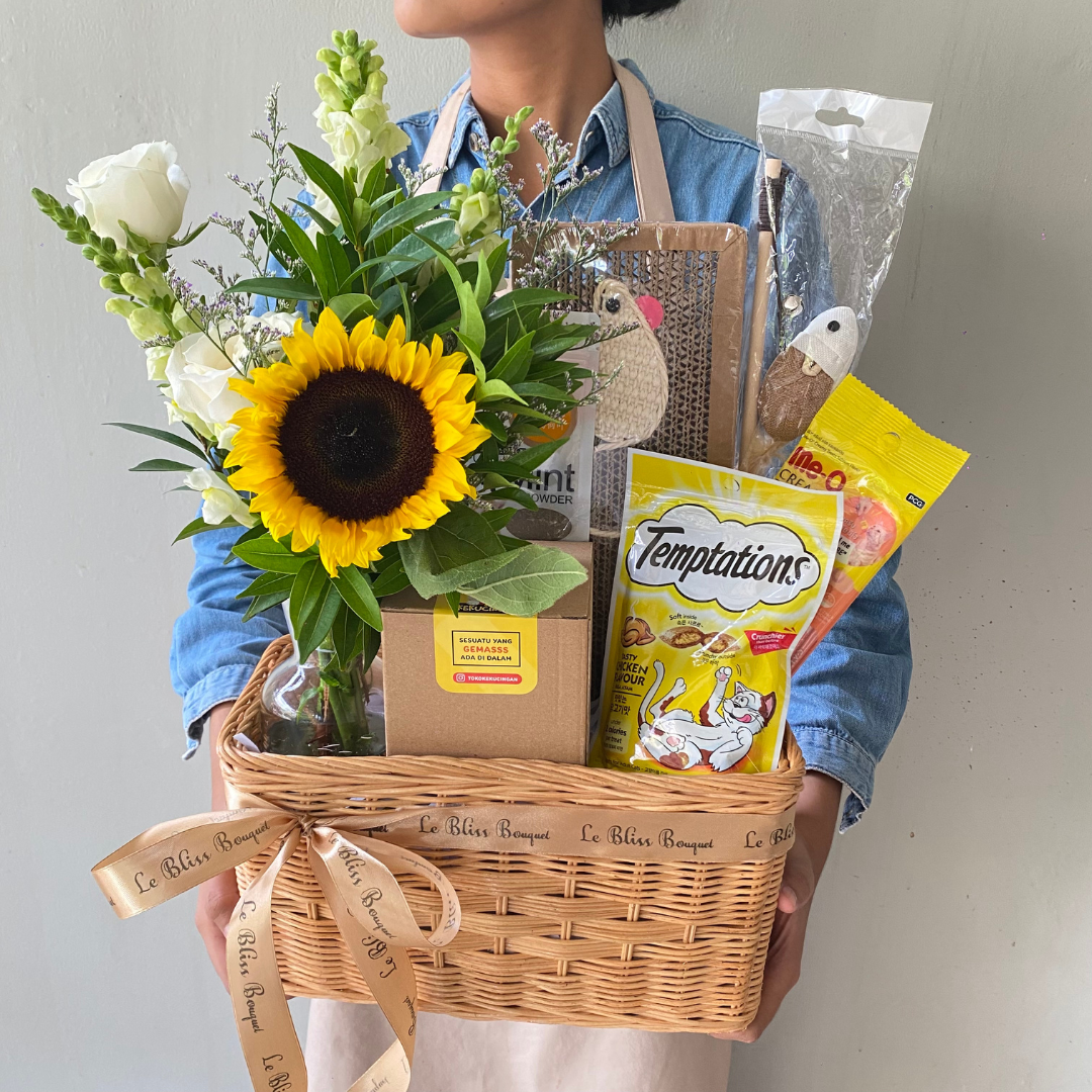 Cat Mom Hamper