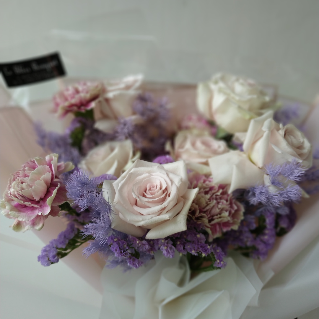 Quicksand Rose Lilac Bouquet