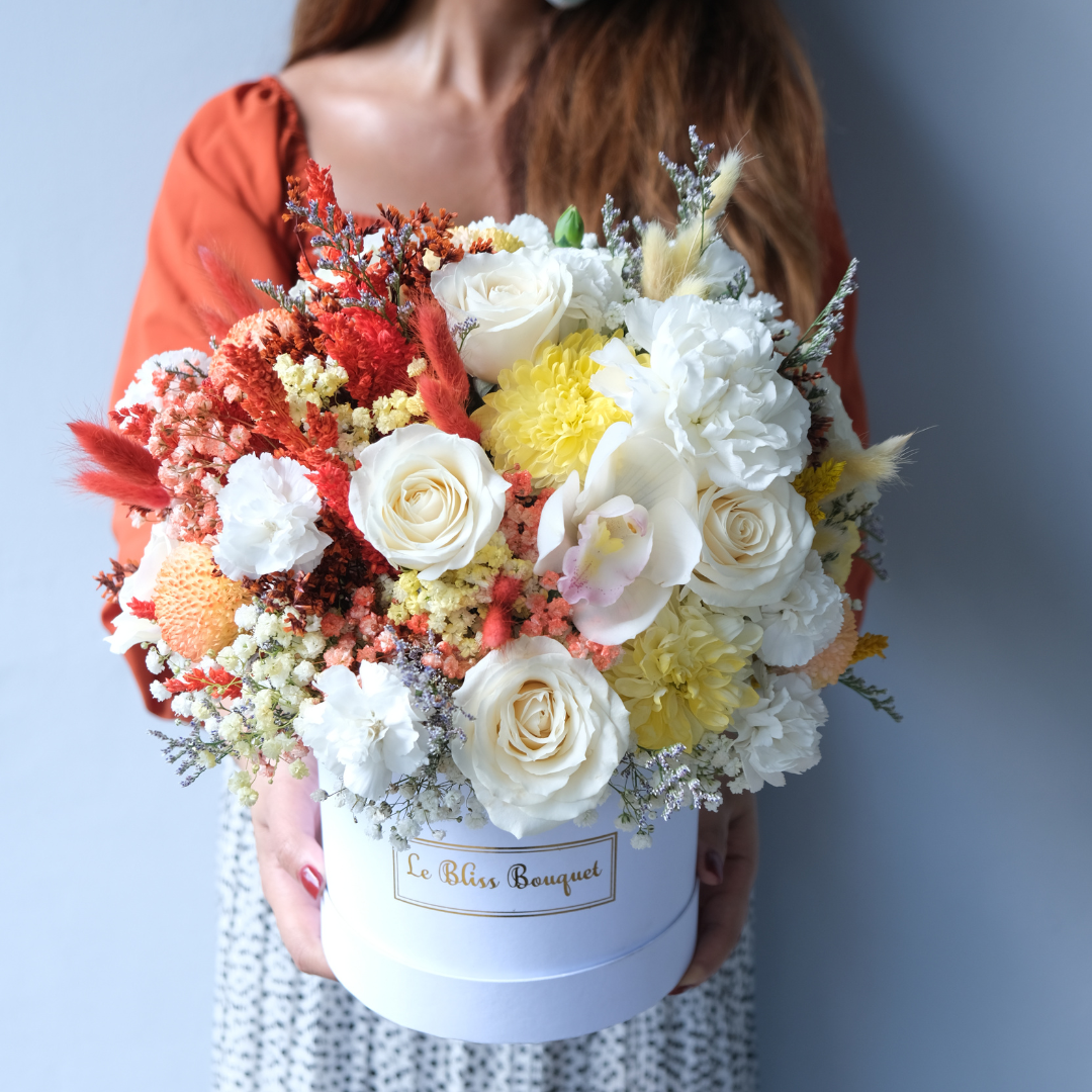 Blossom Orange Yellow Petite Bloombox - Le Bliss Bouquet. Florist surabaya, toko bunga surabaya, flower delivery surabaya east java