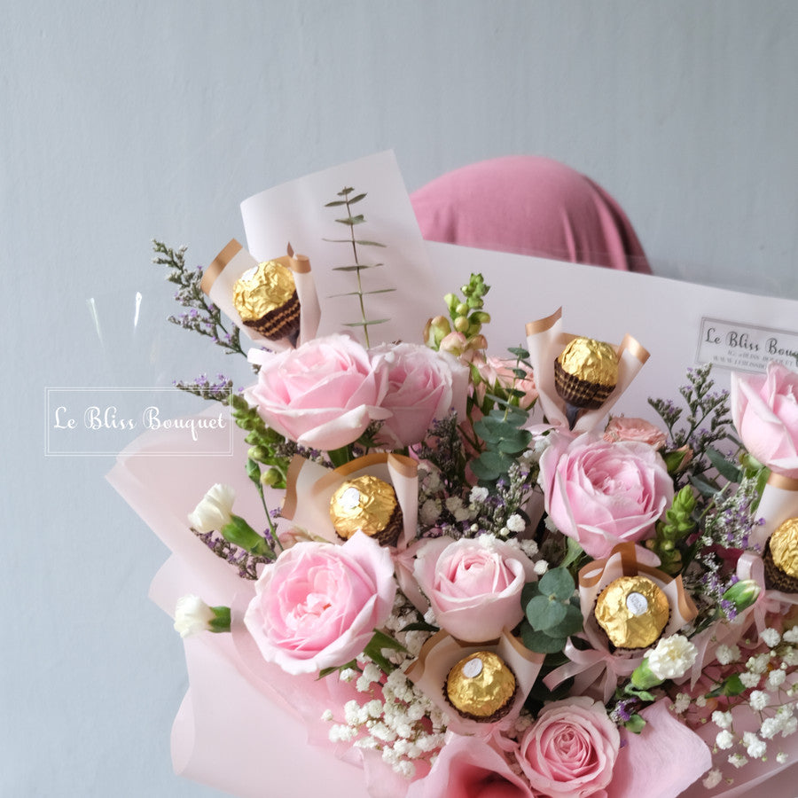 Ferrero Rocher Pink Rose Large Bouquet