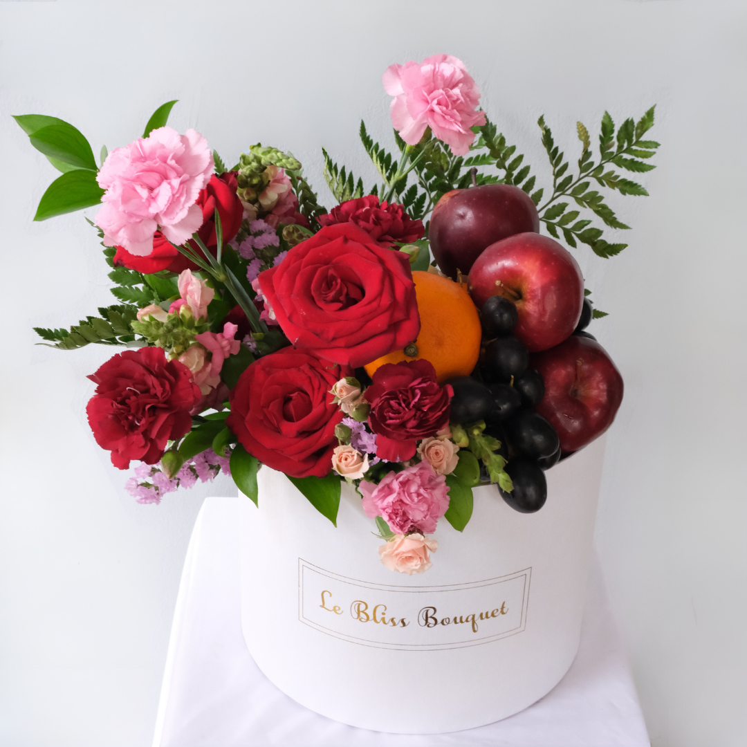 Blooming Box Fruit Parcel - Le Bliss Bouquet | parcel buah surabaya, Parcel buah Cirebon, parcel buah jakarta, fruit hamper delivery
