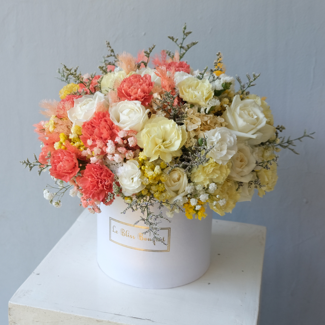 Blossom Orange Yellow Petite Bloombox - Le Bliss Bouquet. florist surabaya, toko bunga surabaya, flower delivery surabaya indonesia