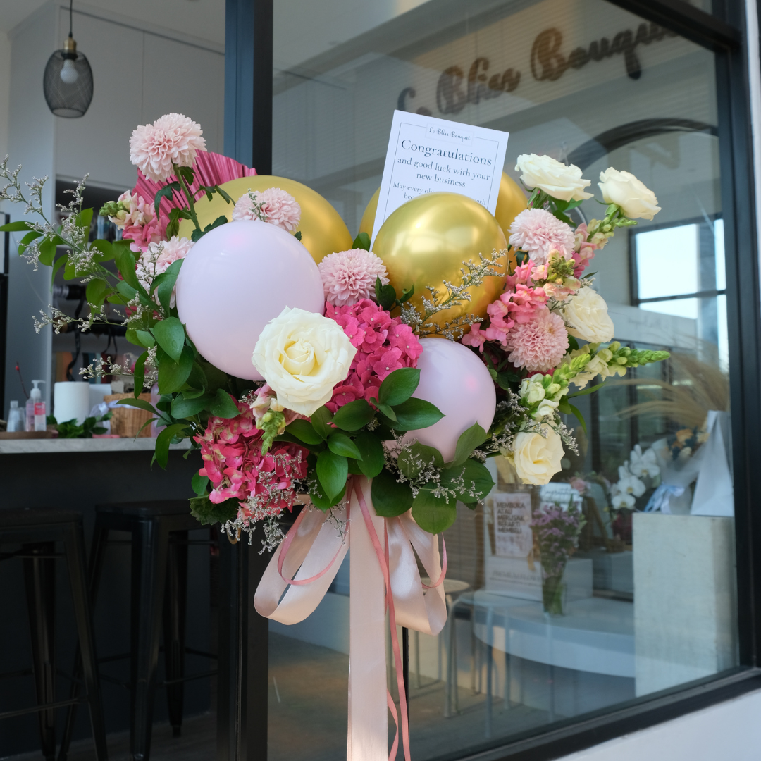 Balloon Standing Flower in Pink