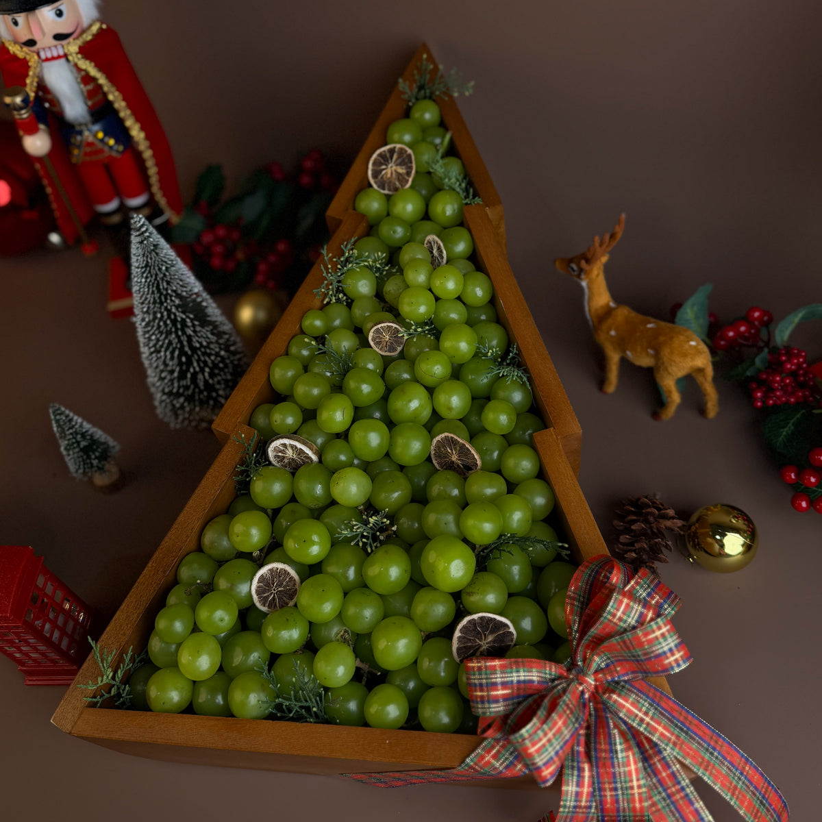 Grape Xmas Tree Wooden Box