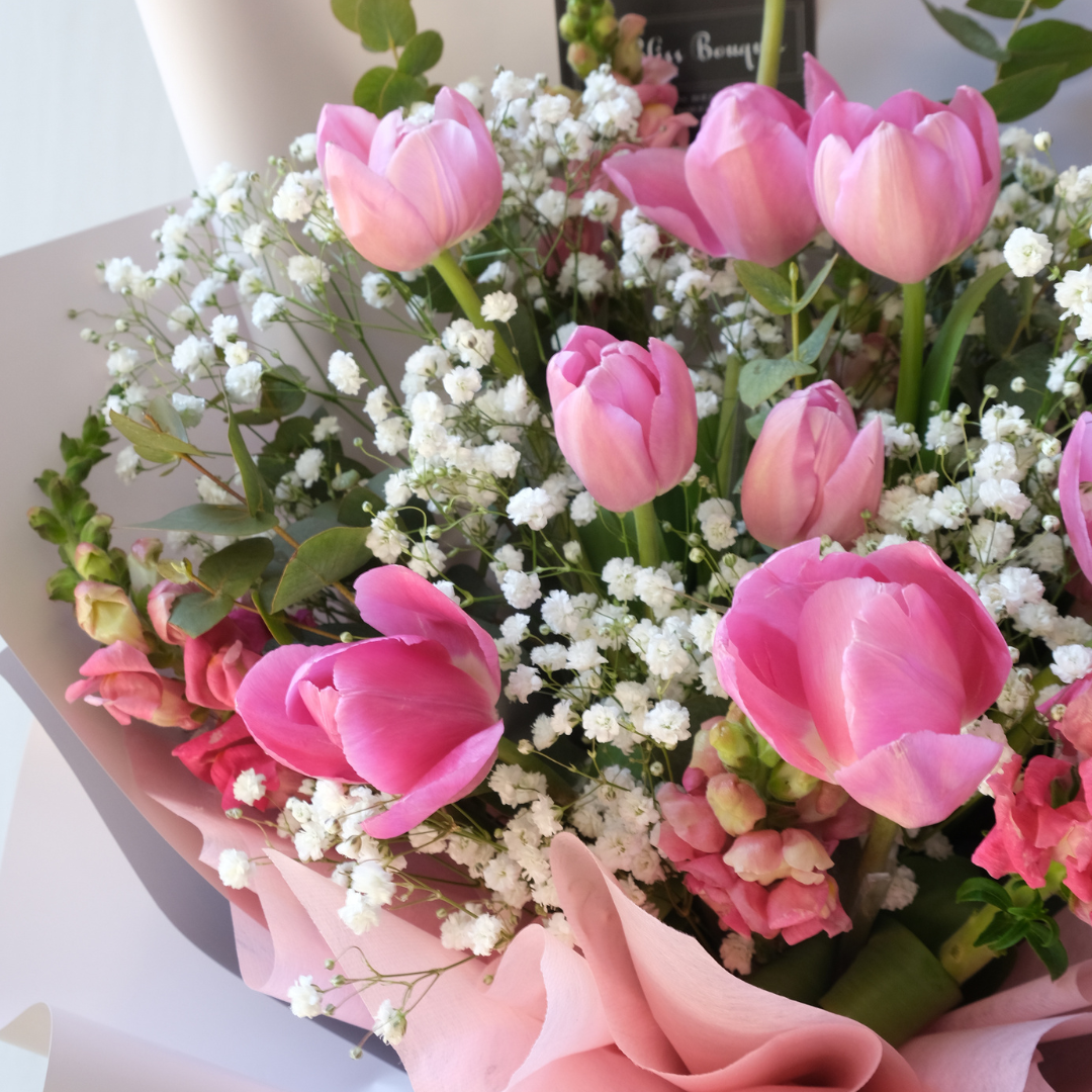 Tulip Barcelona Bouquet - Le Bliss Bouquet