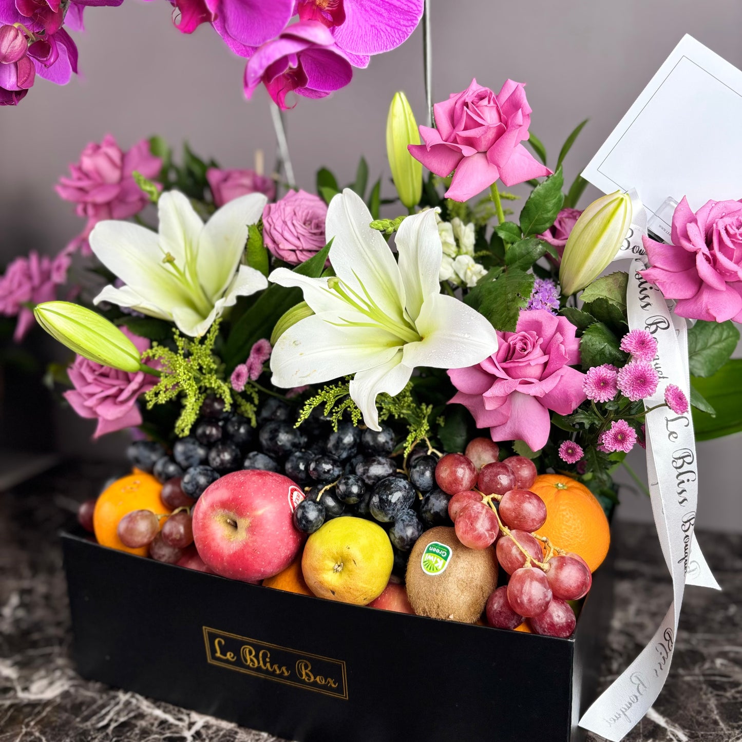 Lavish Grand Orchid Fruity Box