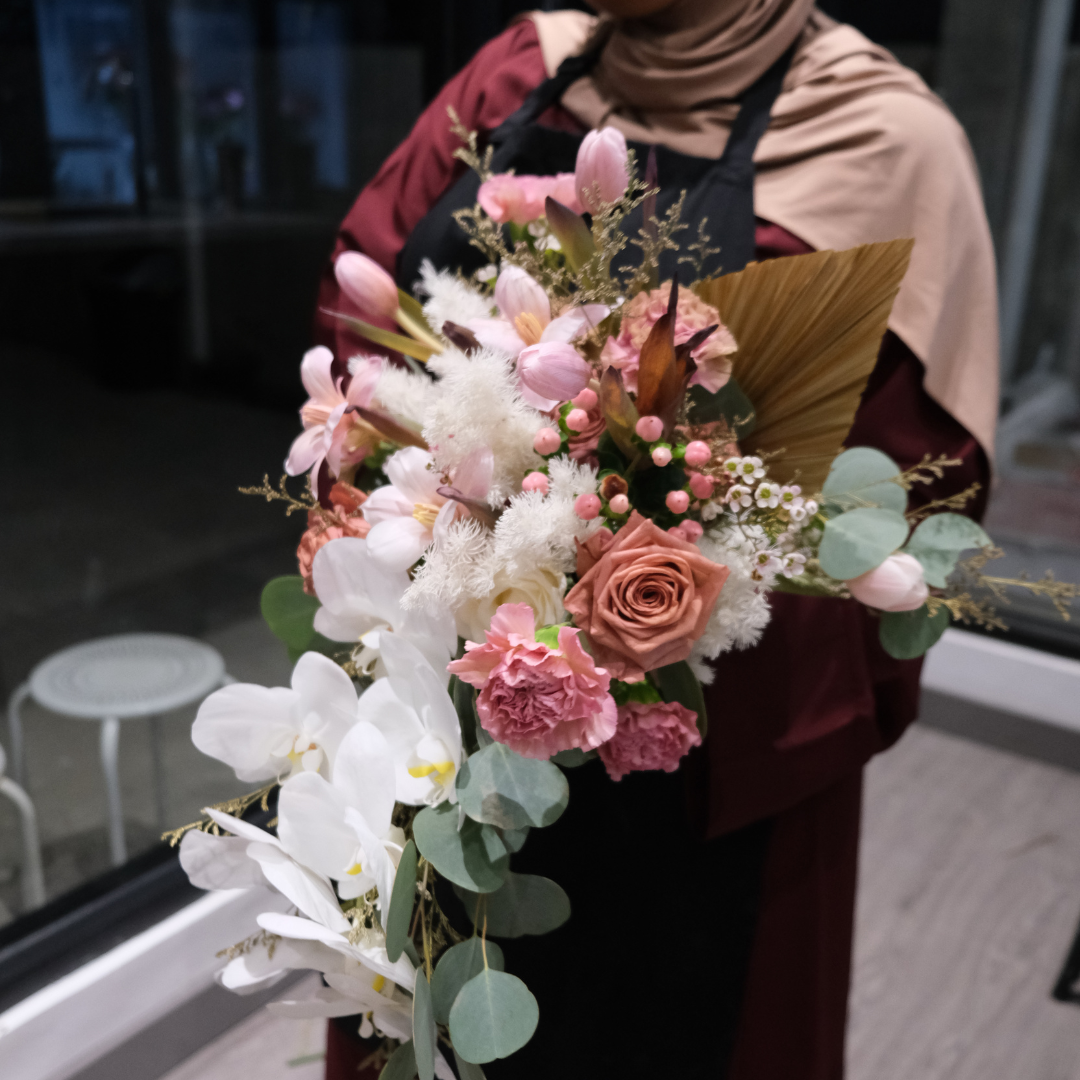 Barista Cascade Bridal Bouquet Jakarta
