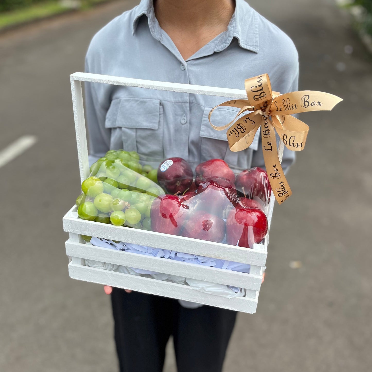 Shine Muscat x Red Del Crate Fruit Parcel