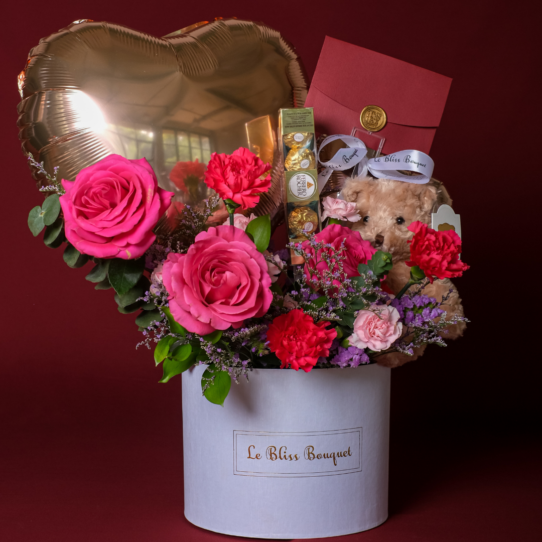 Love's Extravaganza: The Ultimate Valentine's Grandeur Package - Le Bliss Bouquet