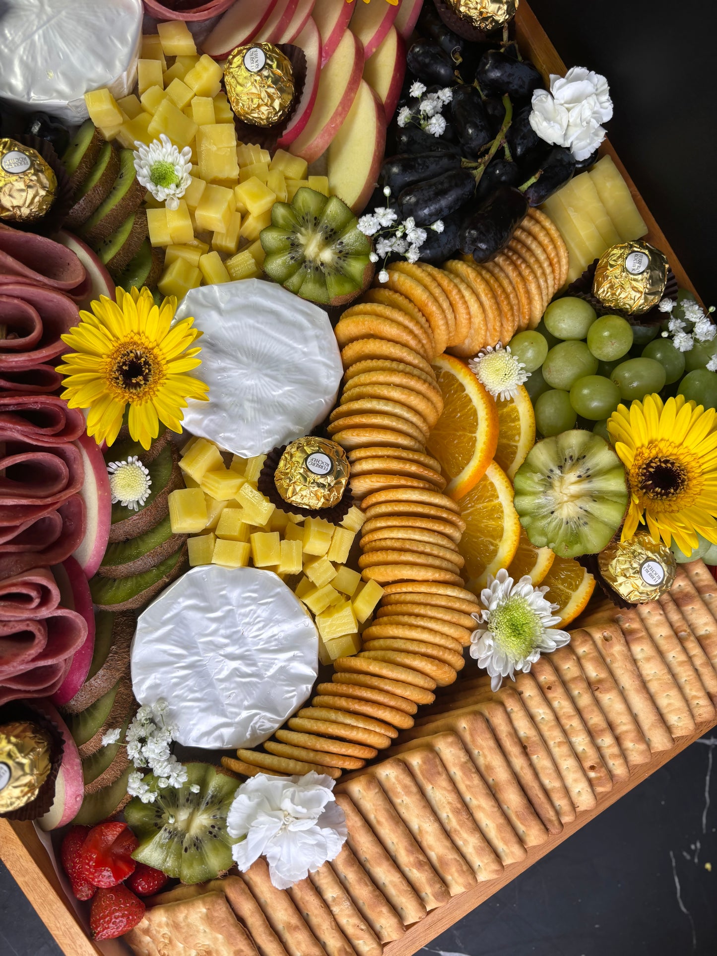 Grand Cheese Platter