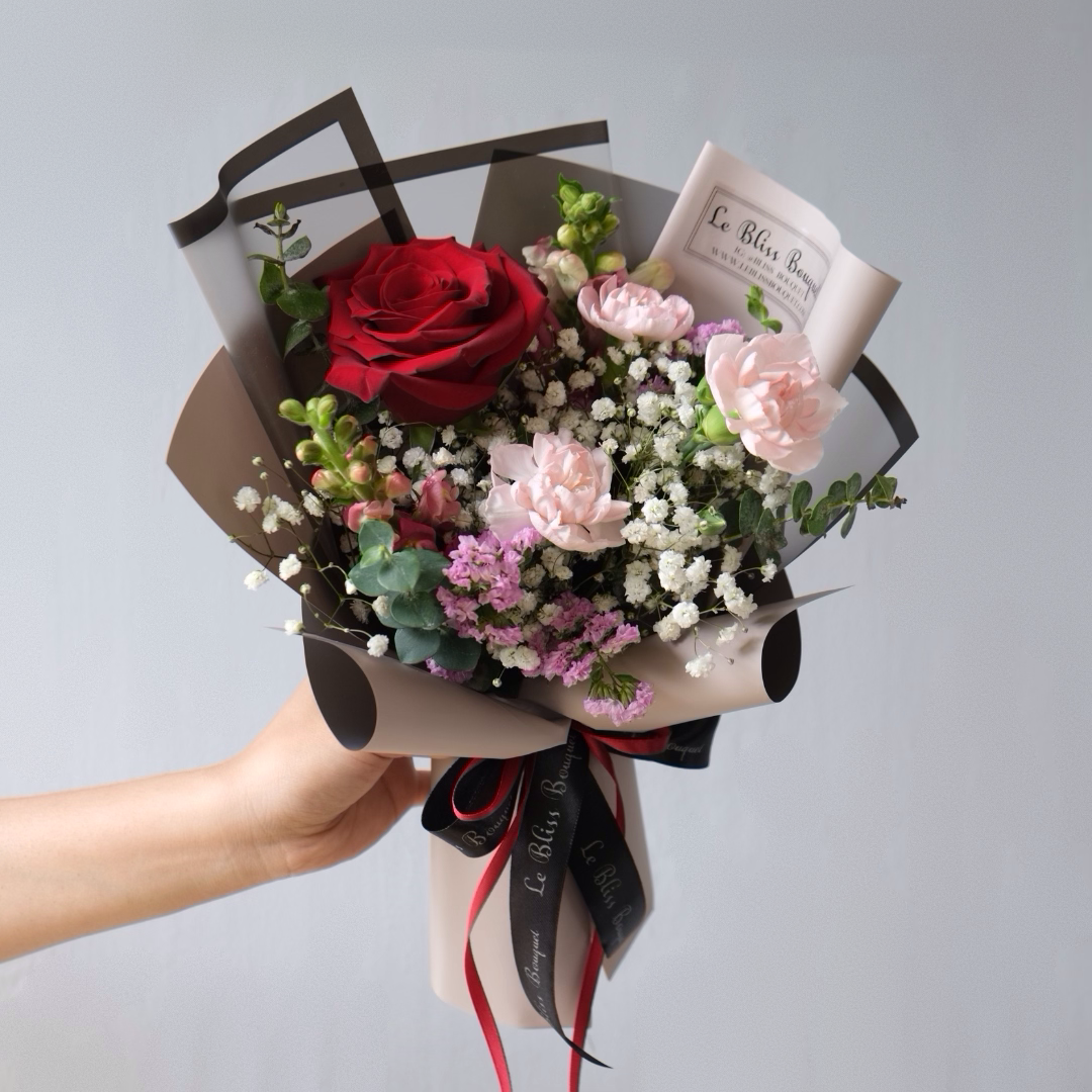 Red Explorer Rose Smallie Bouquet