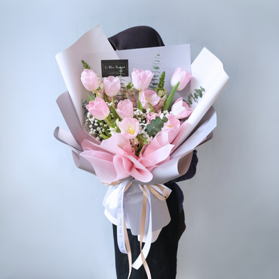 Tulip Dynasty Large Bouquet - Le Bliss Bouquet