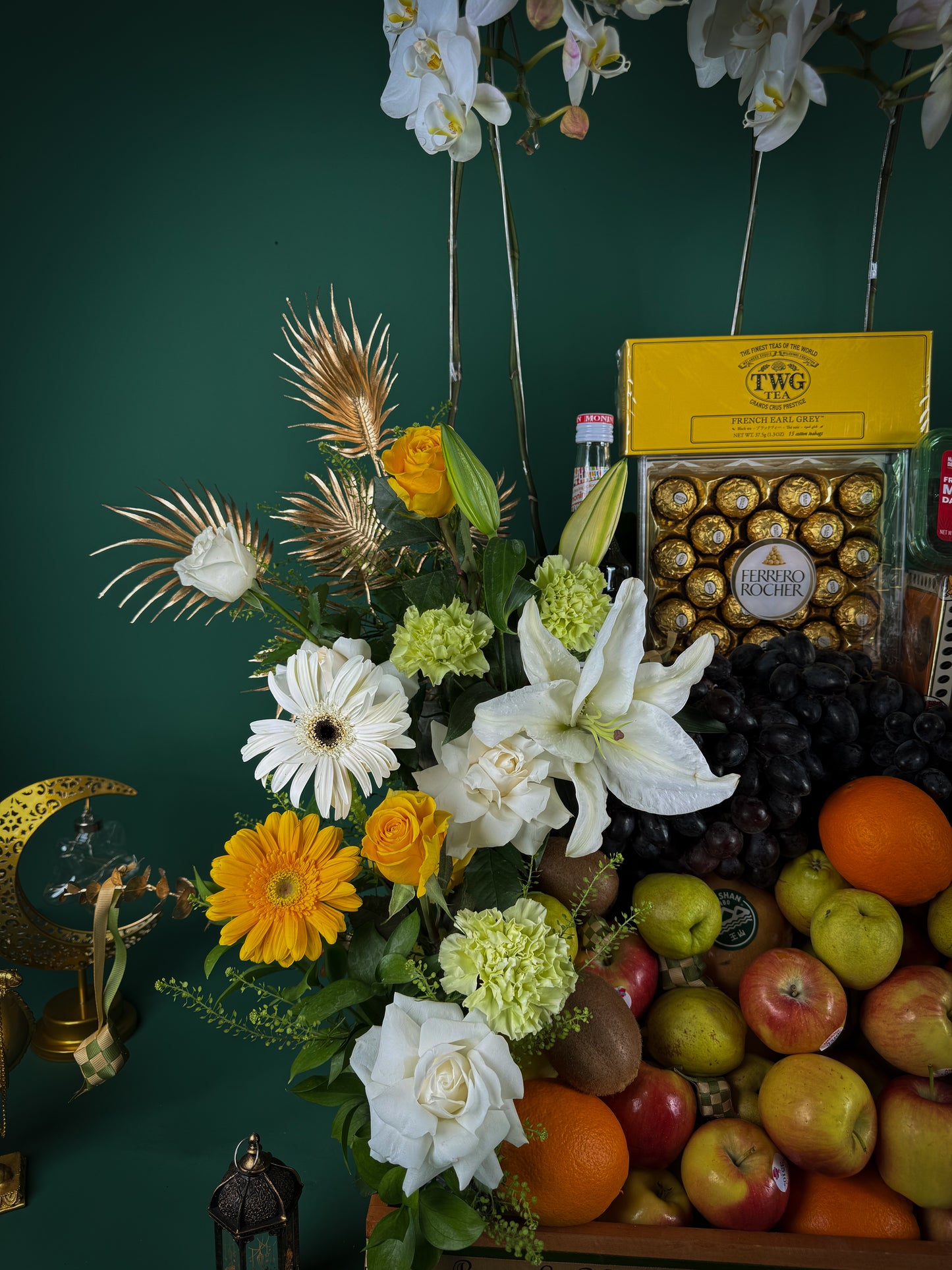 Eid Majestic Gourmet Grand Fruit Parcel