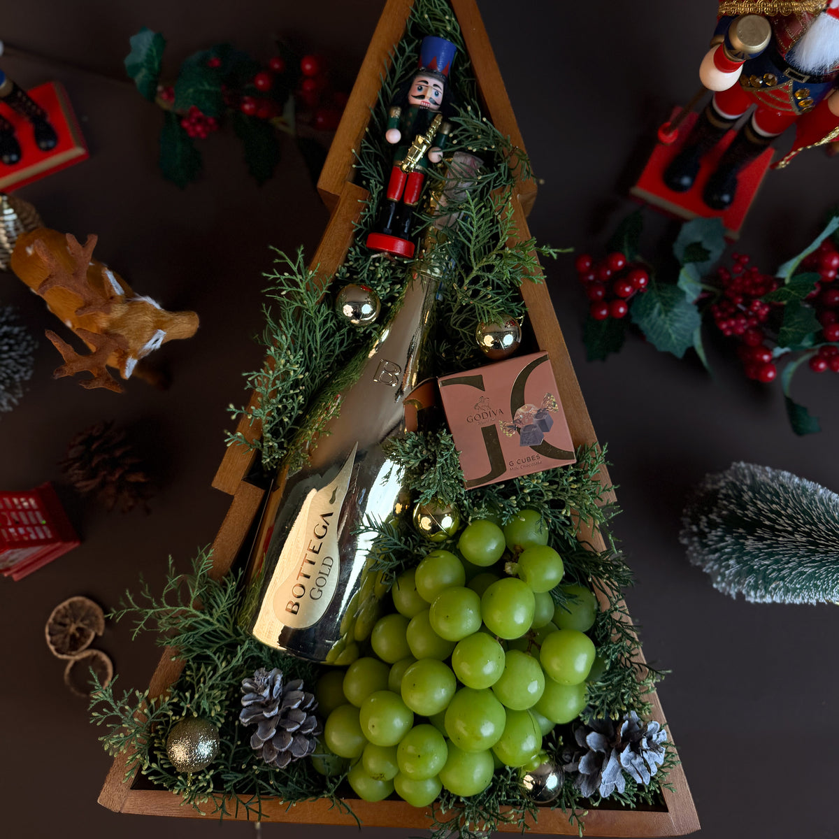 Bottega Grape Xmas Tree Hamper