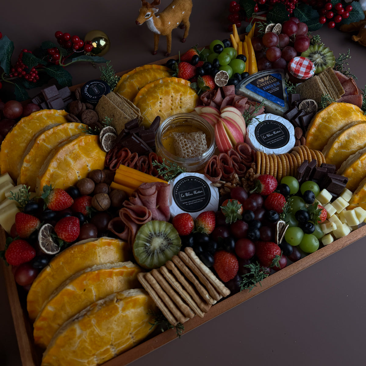 Hand Pie Festive Grand Platter