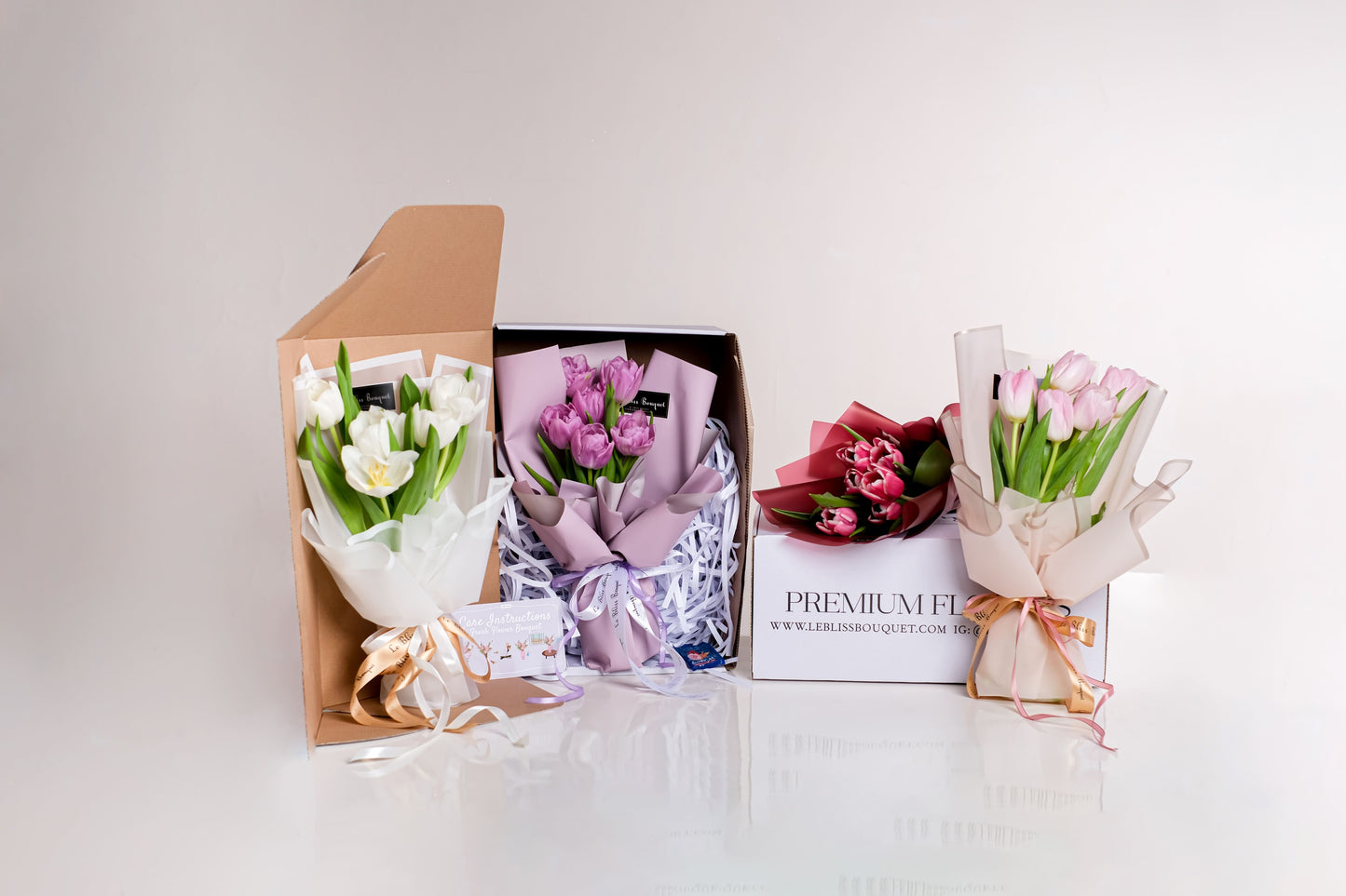 Beautiful fresh Tulip Bouquet from Le Bliss Bouquet. Tulip Bouquet surabaya, flower delivery surabaya, florist surabaya