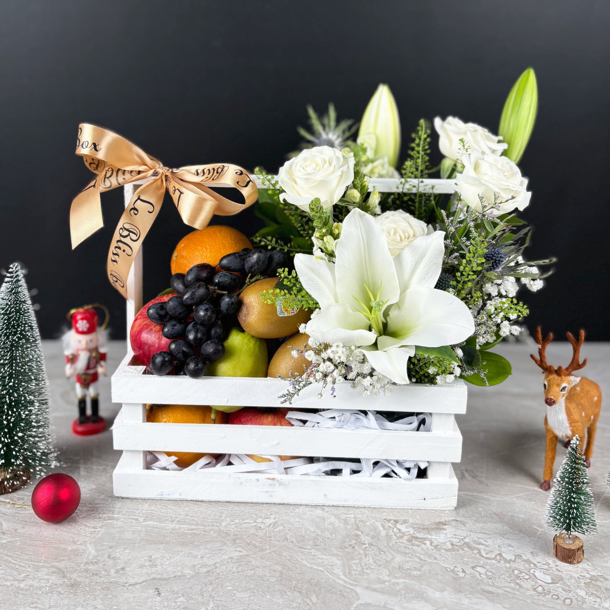 Blooming White Crate Fruit Parcel | Best Christmas Hamper Jakarta, Tangerang, Cirebon & Surabaya – Le Bliss Bouquet