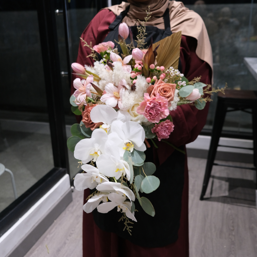 Cascade Bridal Bouquet Jakarta