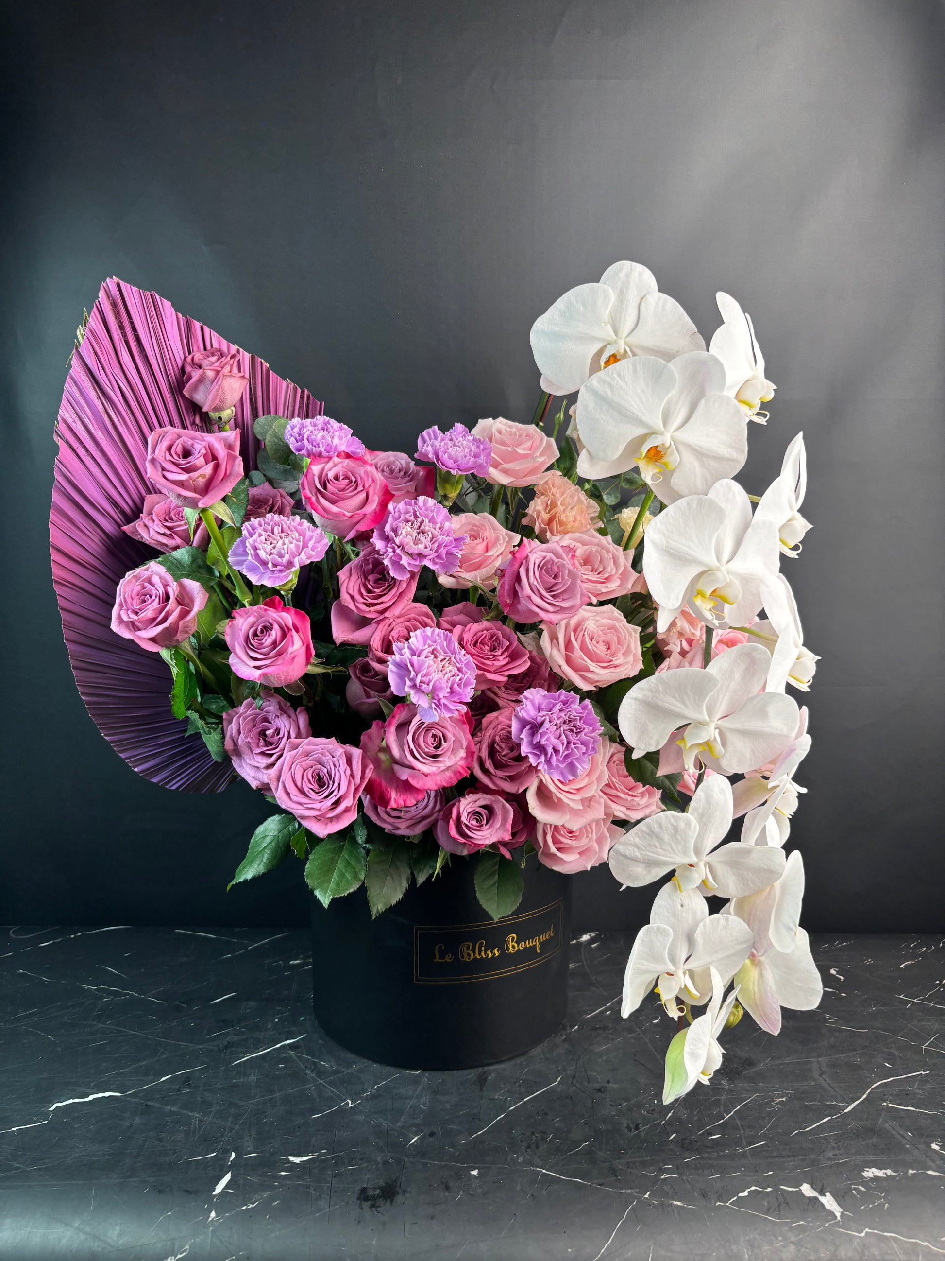 Bunga Meja -  boombox fresh import flowers by Le Bliss Bouquet florist surabaya. Surabaya & Jakarta same day delivery