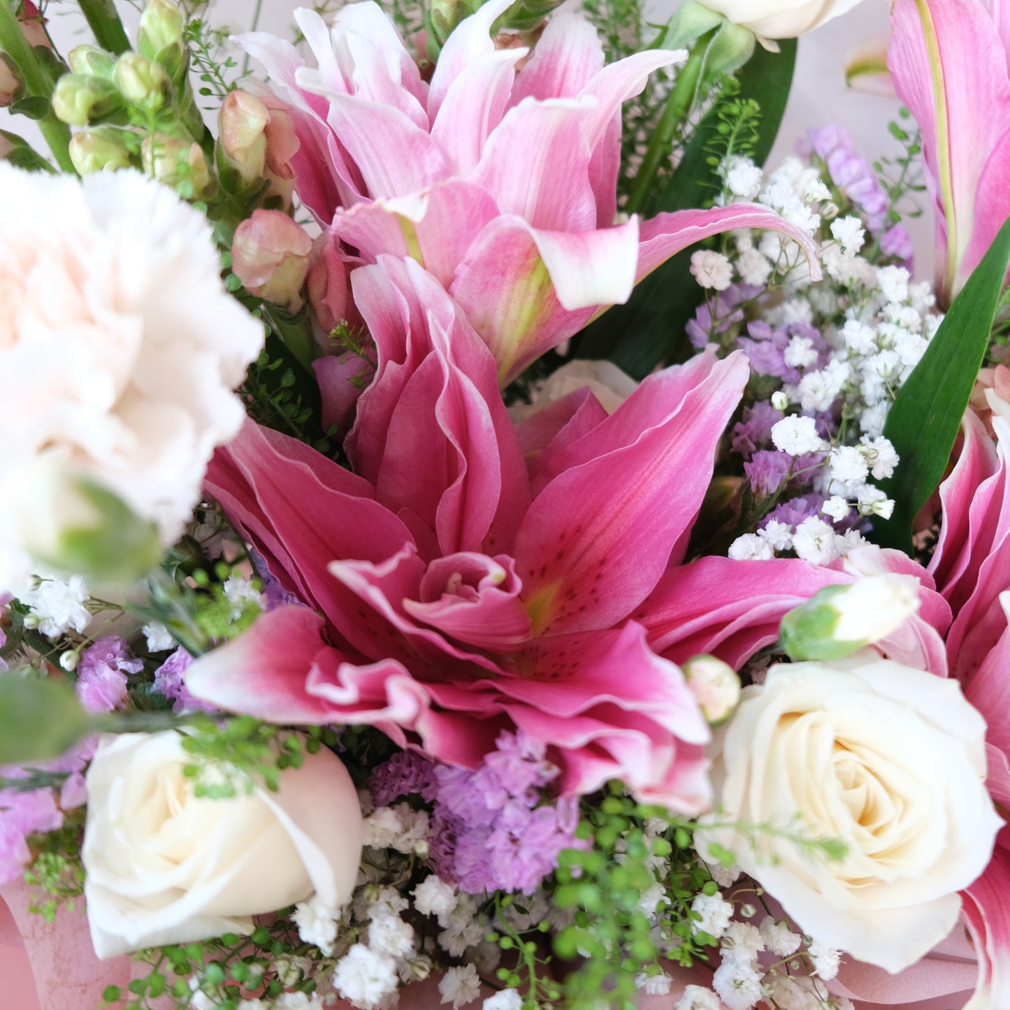 Sweet RoseLily Pink L Bouquet - Le Bliss Bouquet