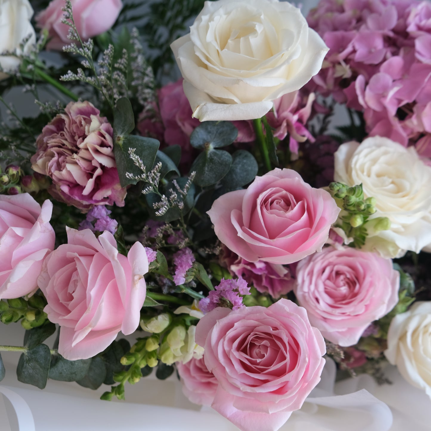 Extra Large Hydrangea Import Bouquet - Le Bliss Bouquet
