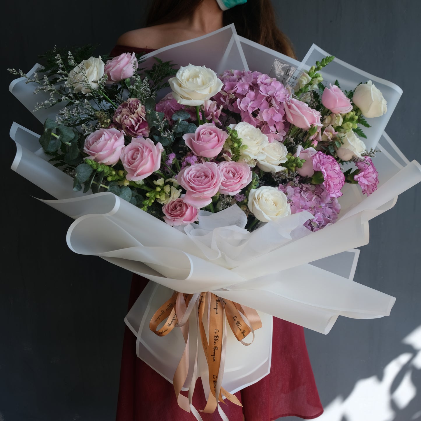 Extra Large Hydrangea Import Bouquet - Le Bliss Bouquet Surabaya delivery