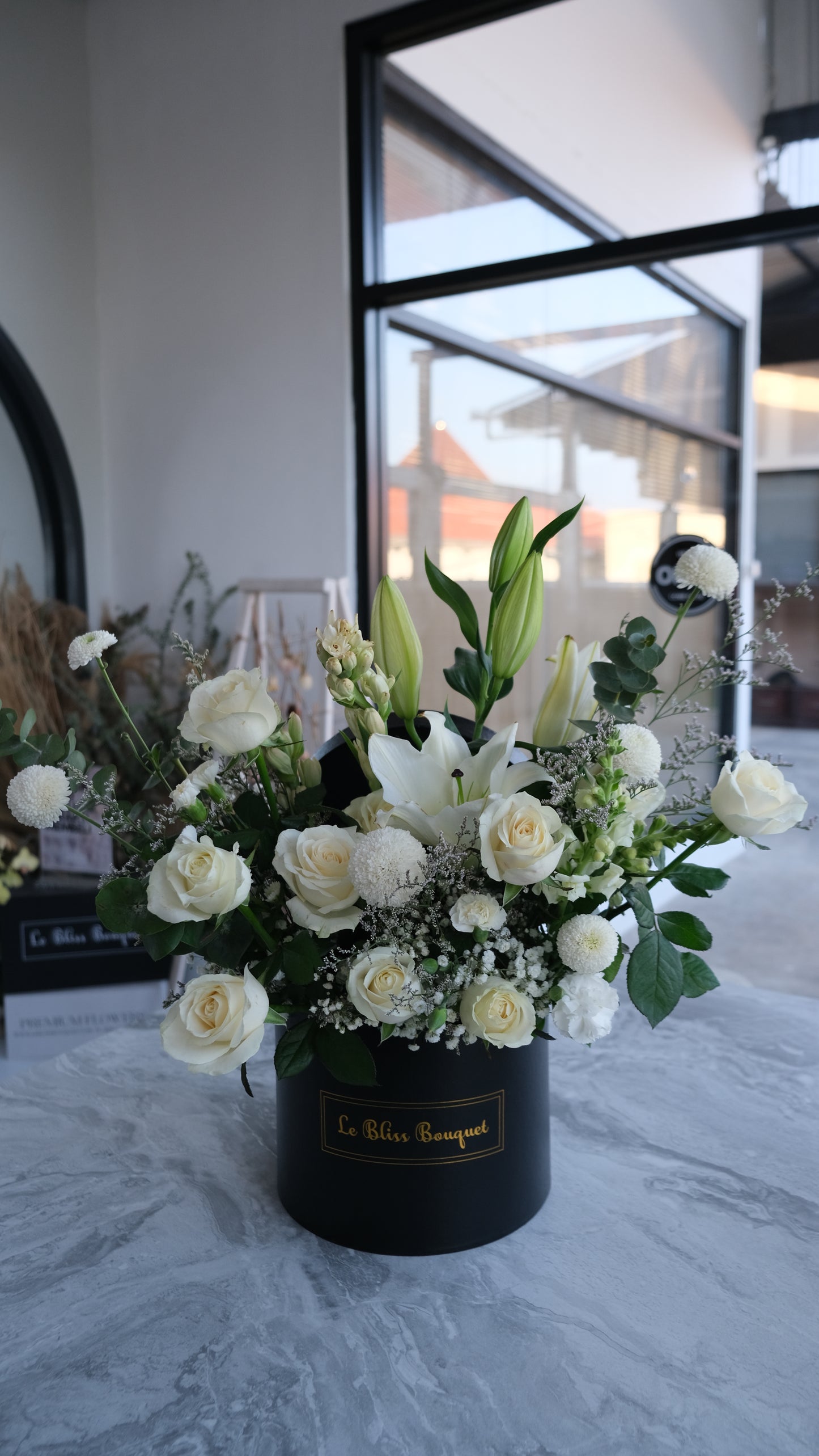 Elegant White Lily Rose Grand Bloombox