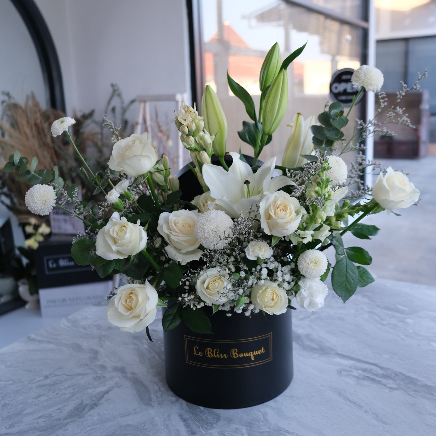 Elegant White Lily Rose Grand Bloombox
