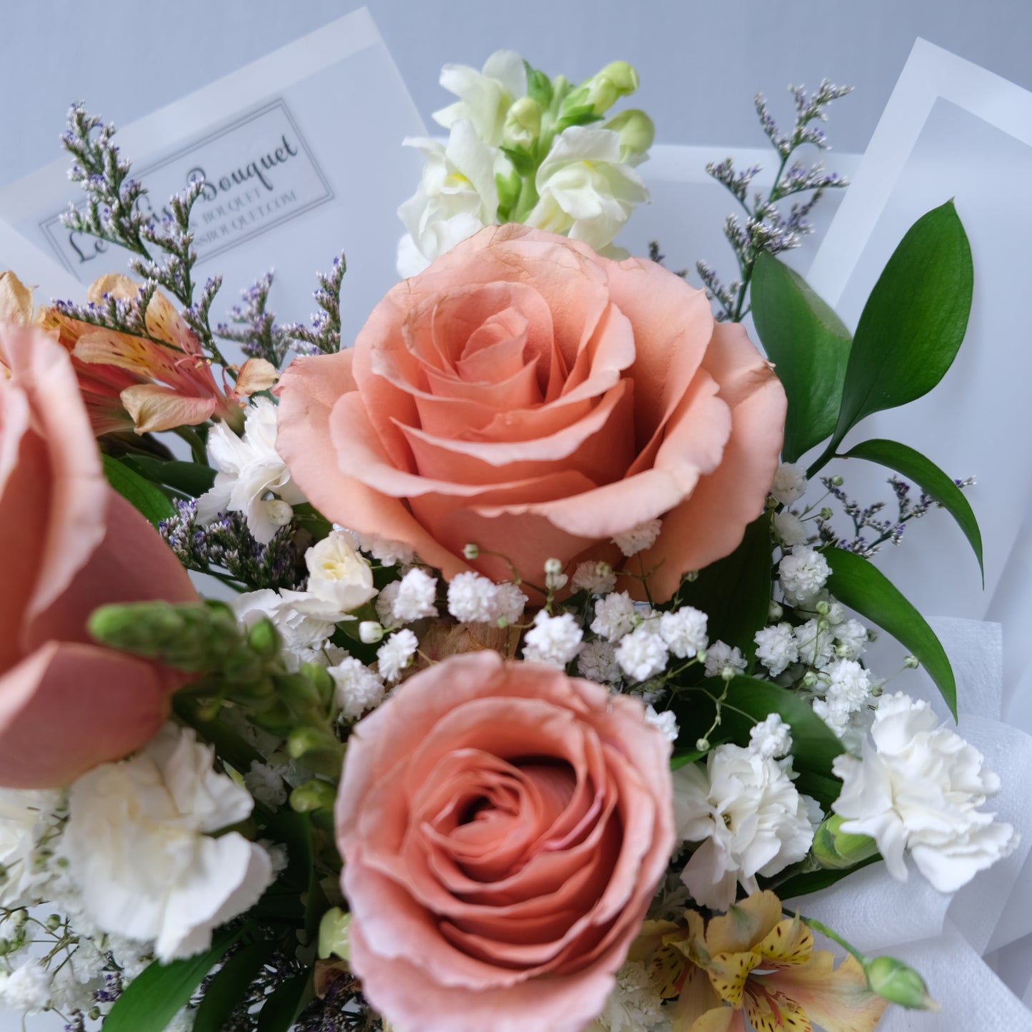 RP Moab Rose Smallie Bouquet - Le Bliss Bouquet