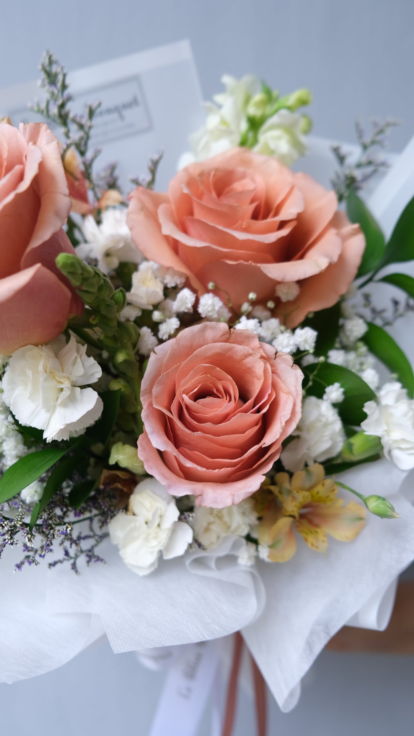 RP Moab Rose Smallie Bouquet - Le Bliss Bouquet