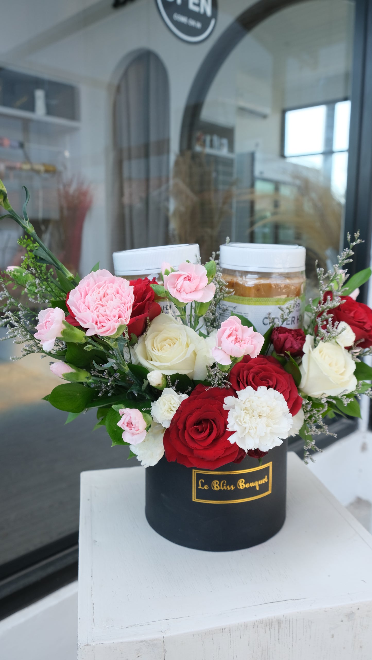 Honey and Flowers Set Get Well Soon Hamper Gift