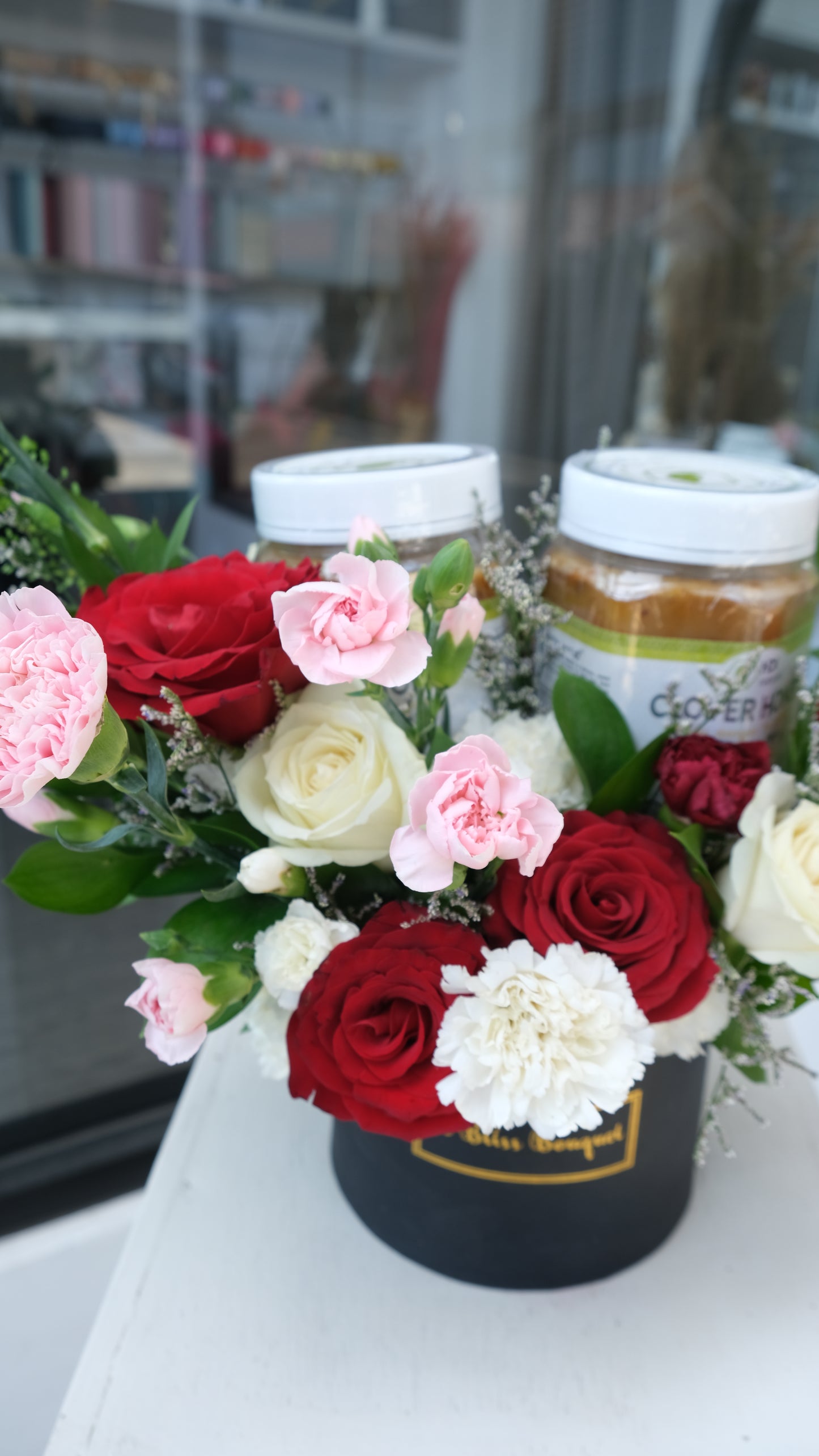 Honey and Flowers Set Get Well Soon Hamper Gift