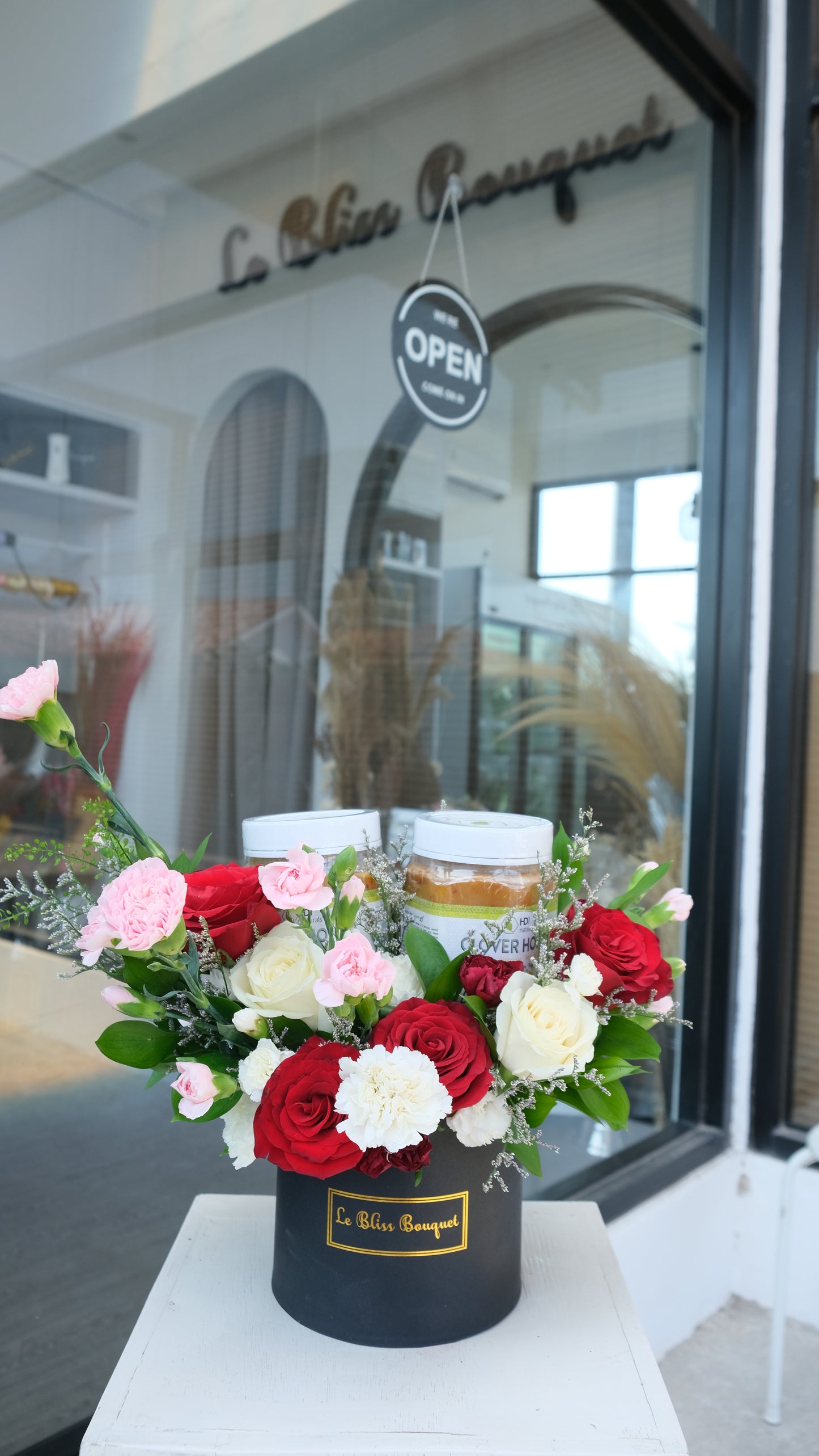 Honey and Flowers Set Get Well Soon Hamper Gift