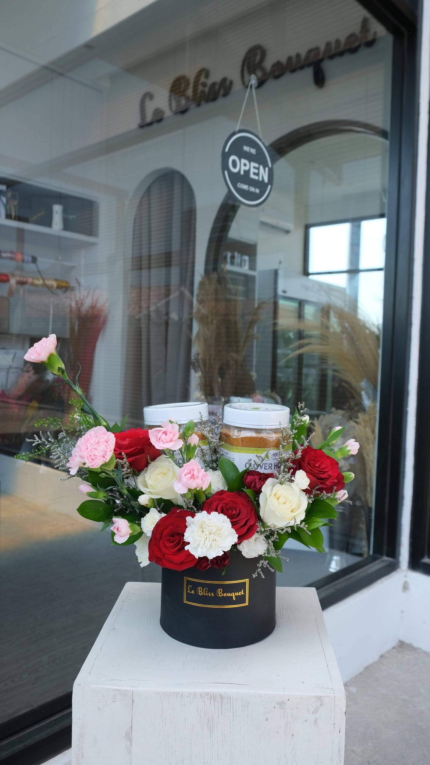 Honey and Flowers Set Get Well Soon Hamper Gift