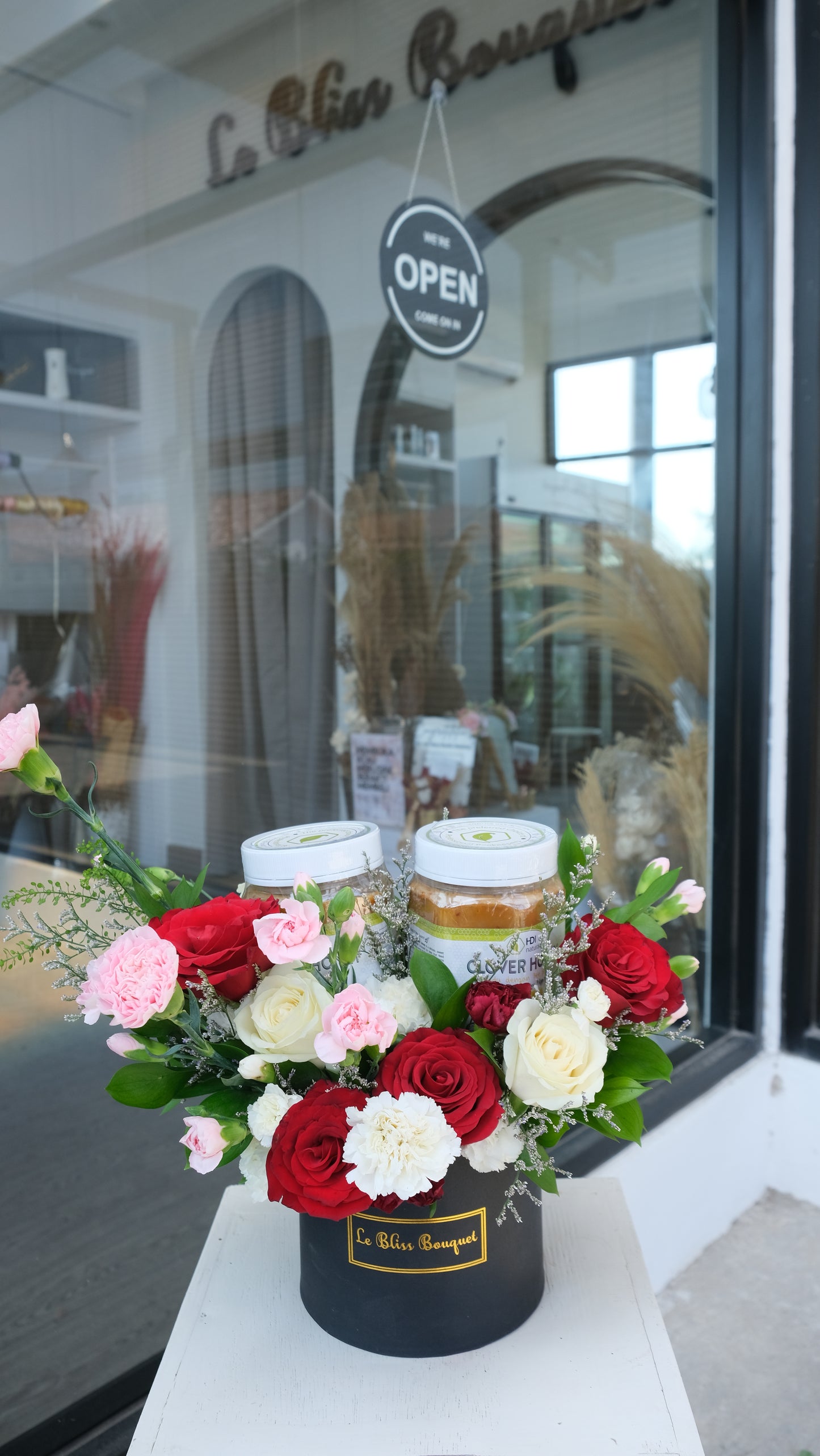 Honey and Flowers Set Get Well Soon Hamper Gift