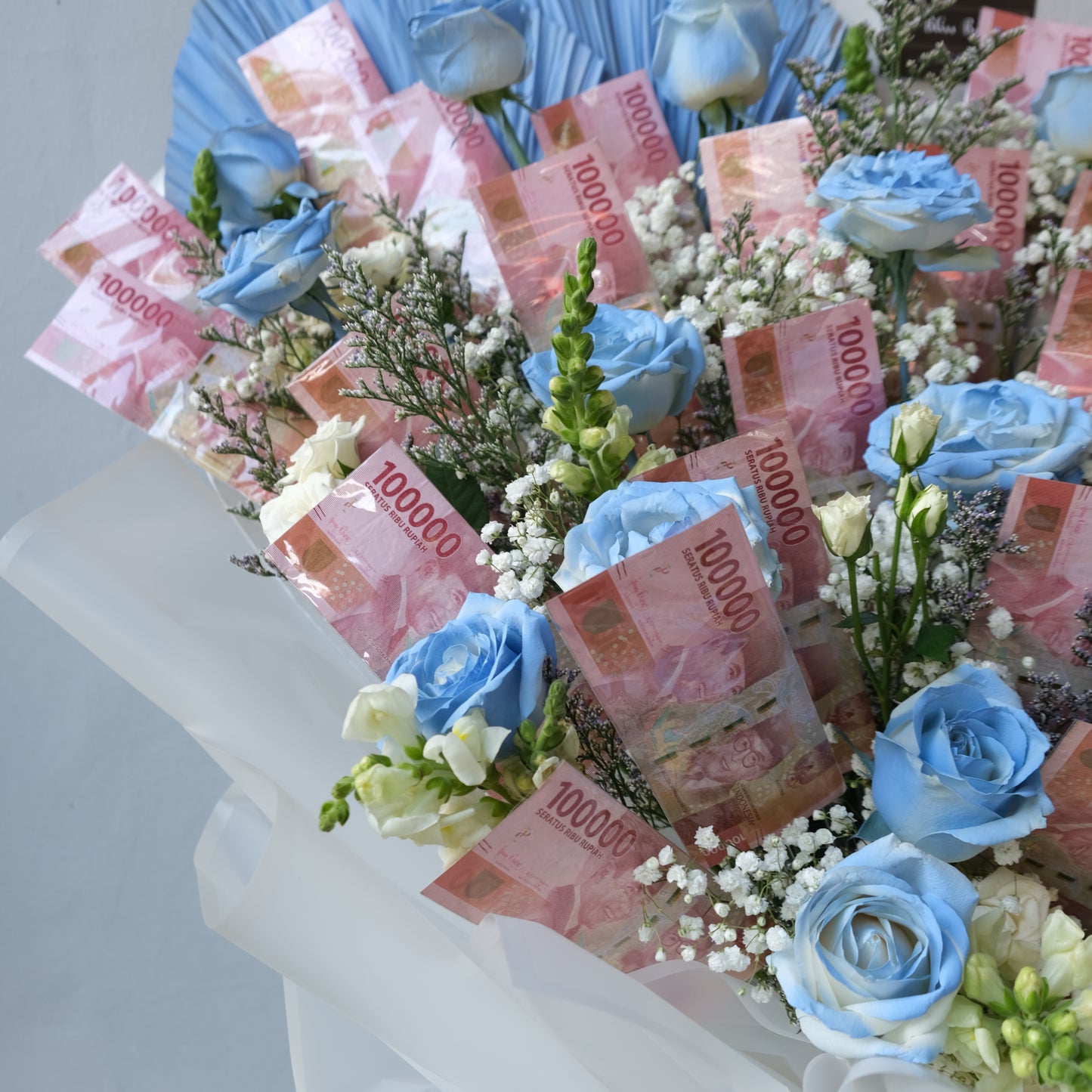 Grand Blue Human Size Money Bouquet | 40 Lembar