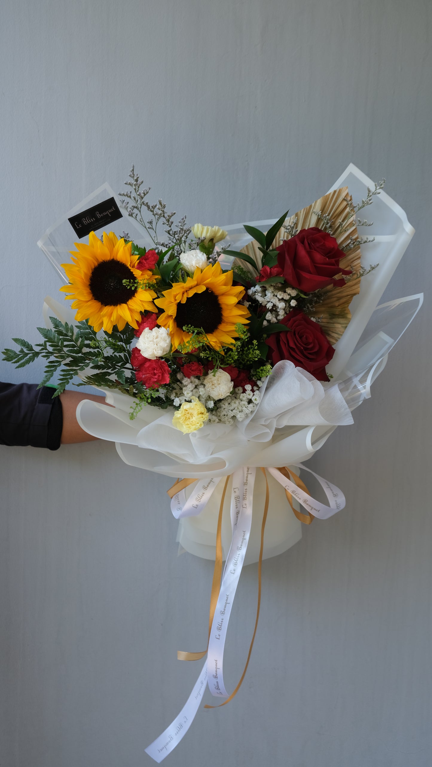 Sunflower Red Rose Bouquet - Le Bliss Bouquet