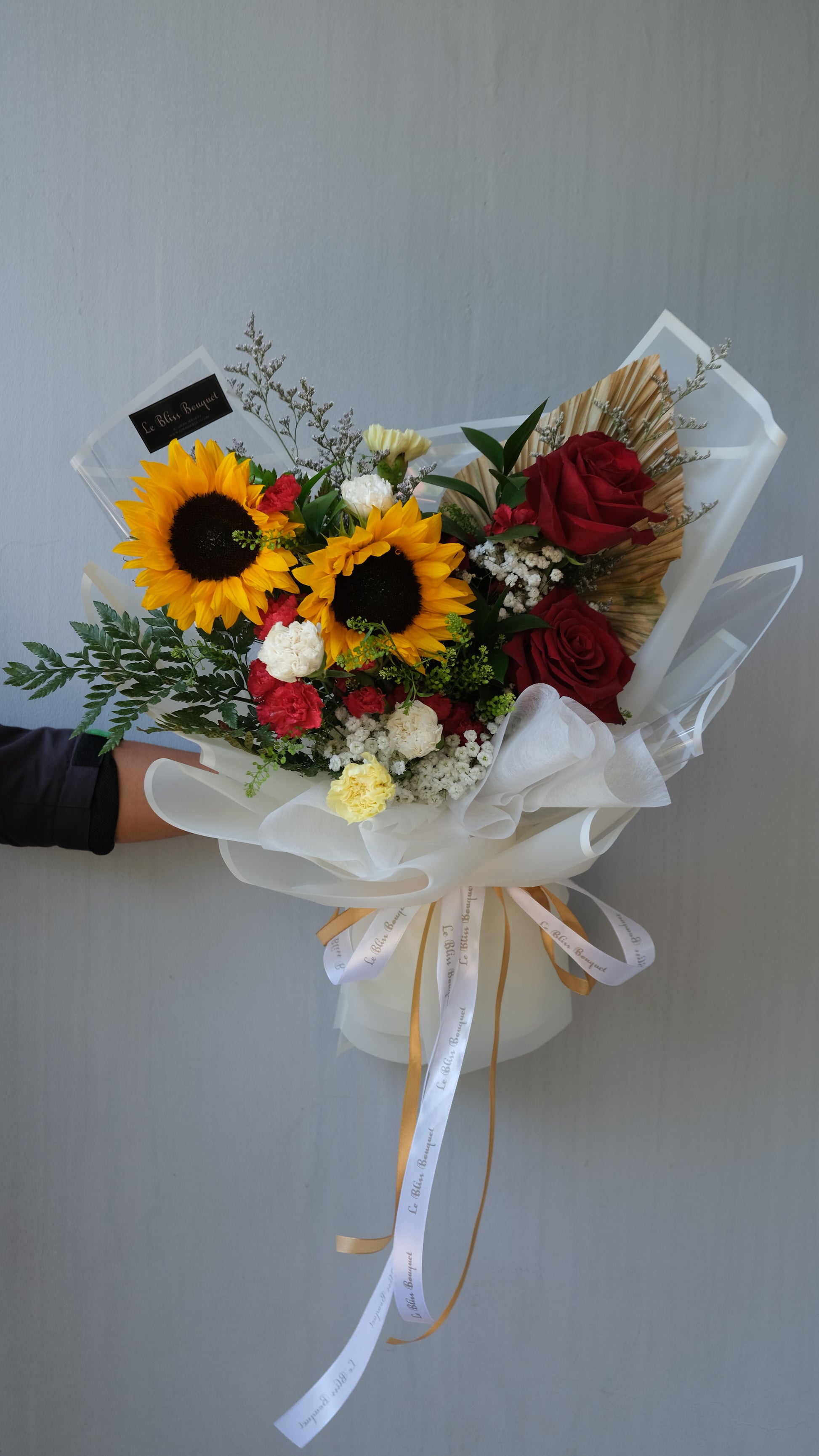 Sunflower Red Rose Bouquet - Le Bliss Bouquet