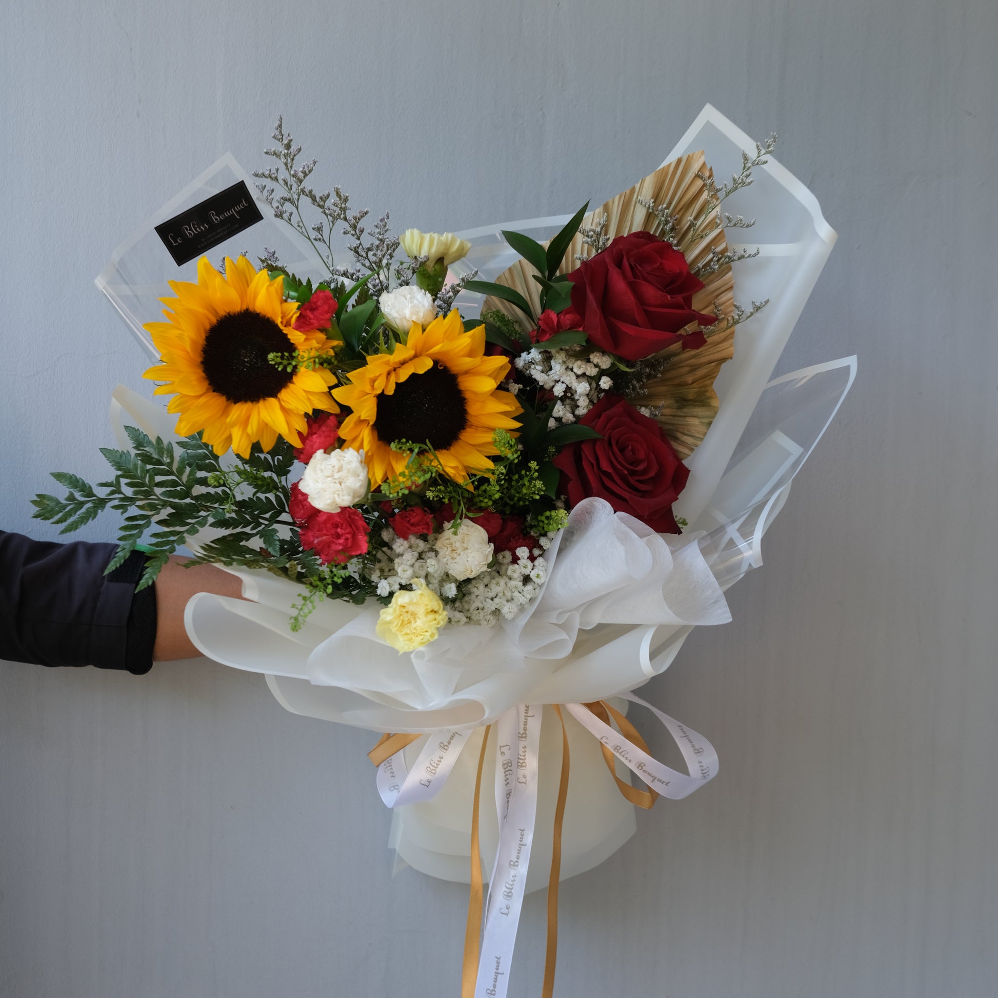 Sunflower Red Rose Bouquet - Le Bliss Bouquet