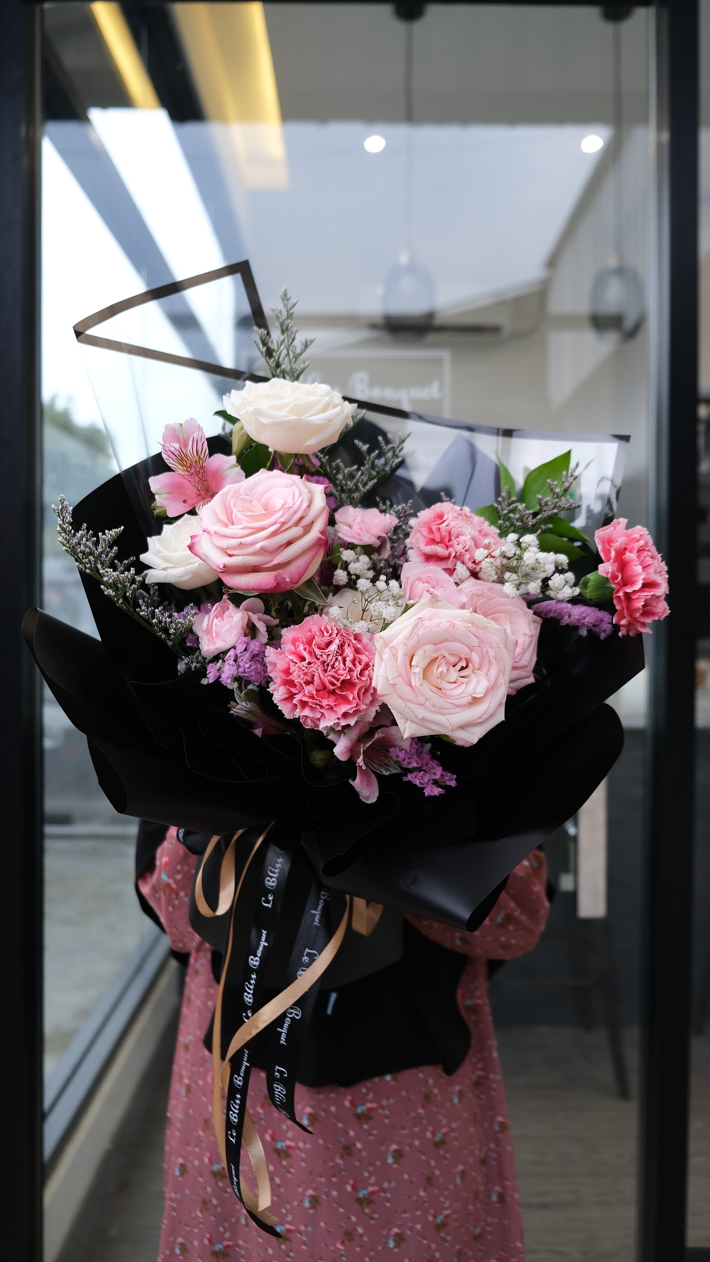 Paloma Alstromeria Bouquet